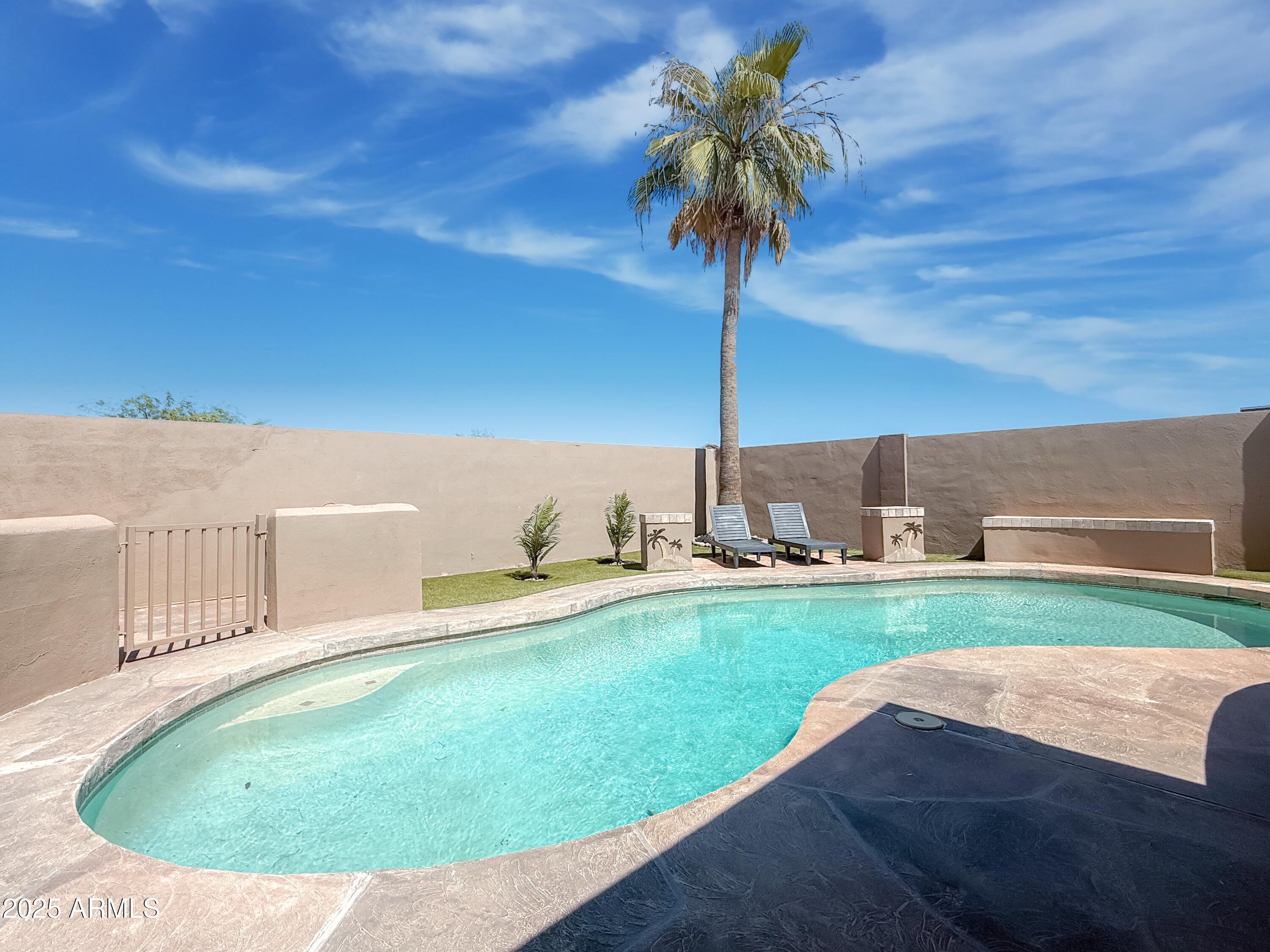 30517 N MAPLE CHASE Drive