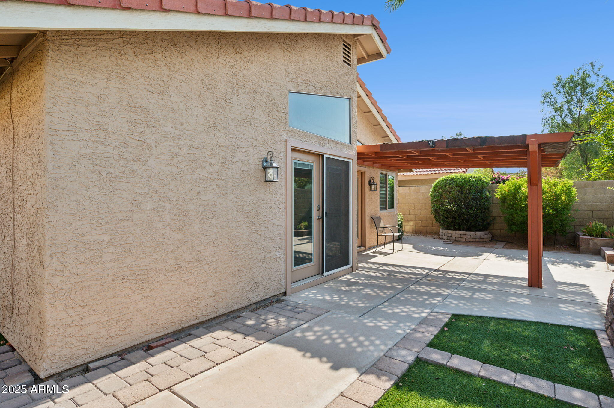 2258 W ORCHID Lane