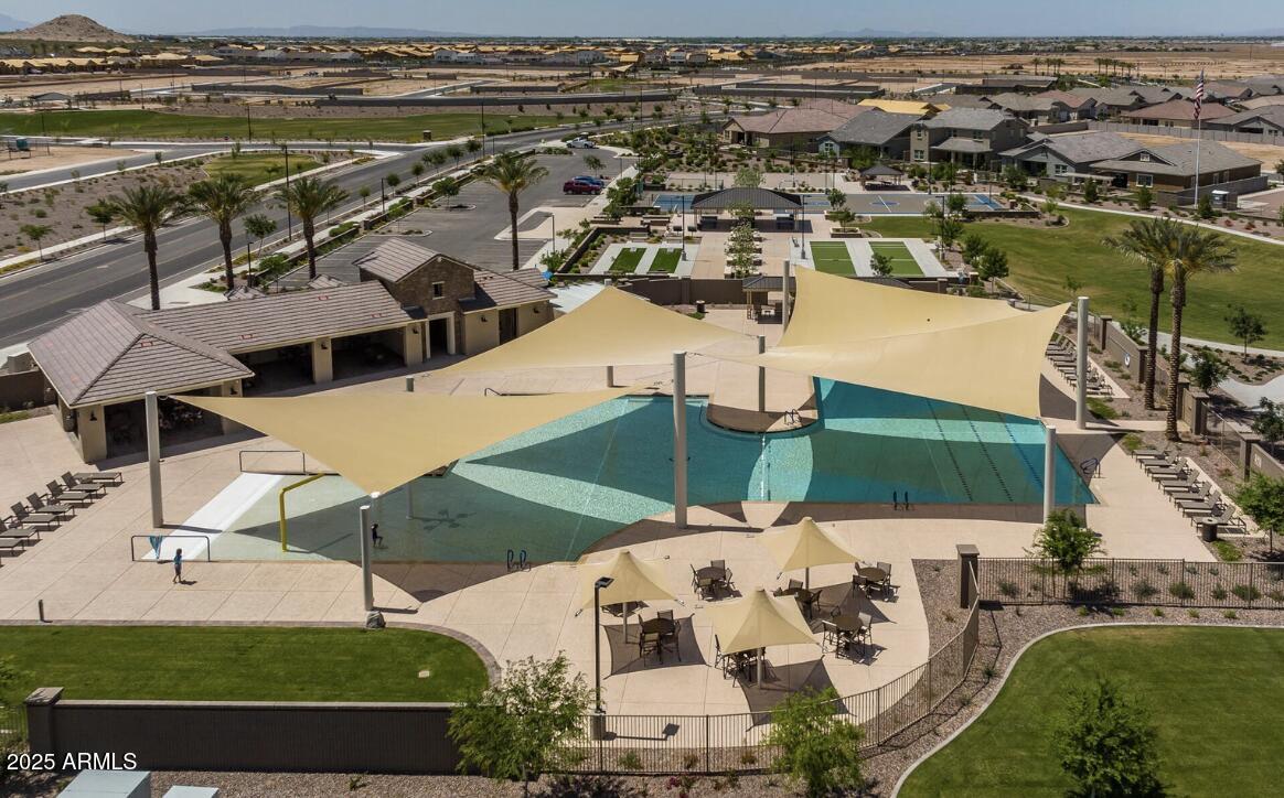 2857 W SANTA FE Drive