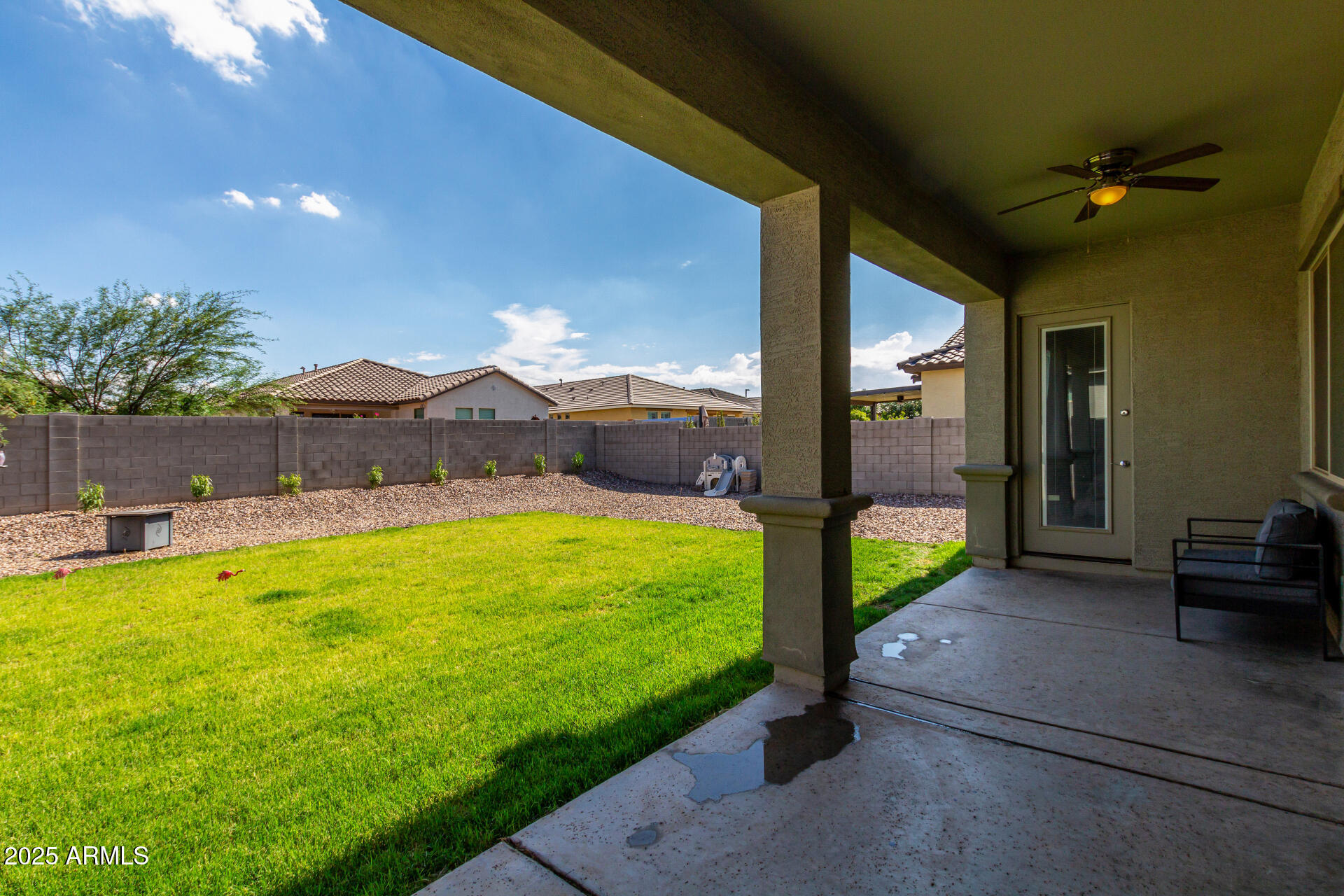 2857 W SANTA FE Drive