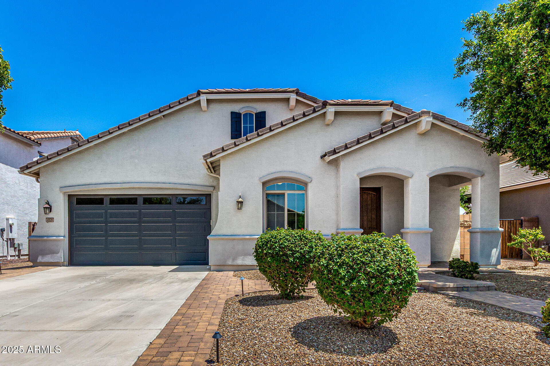 2576 E IRONSIDE Court