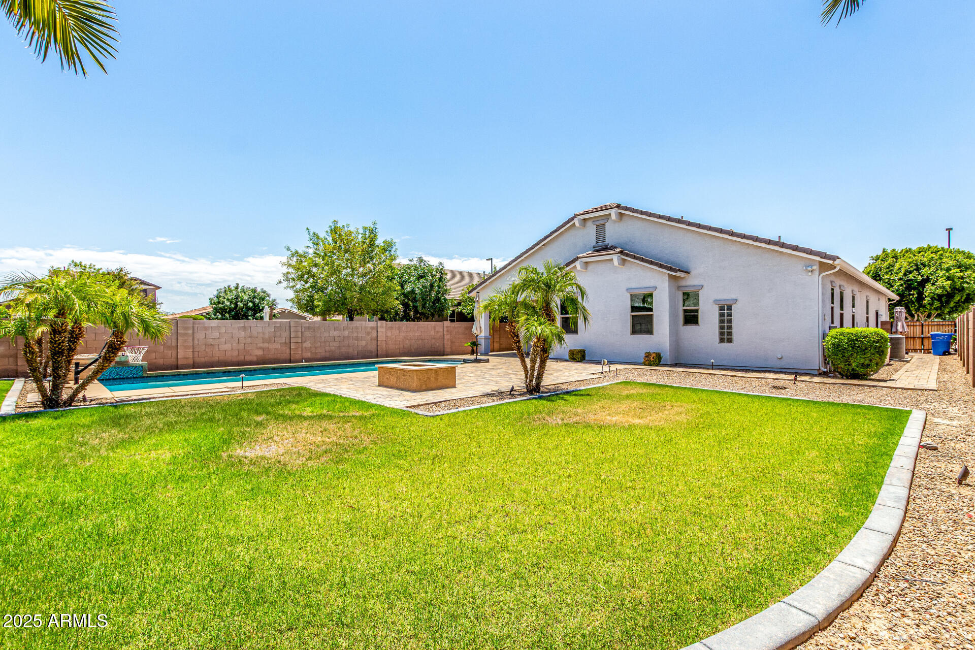 2576 E IRONSIDE Court