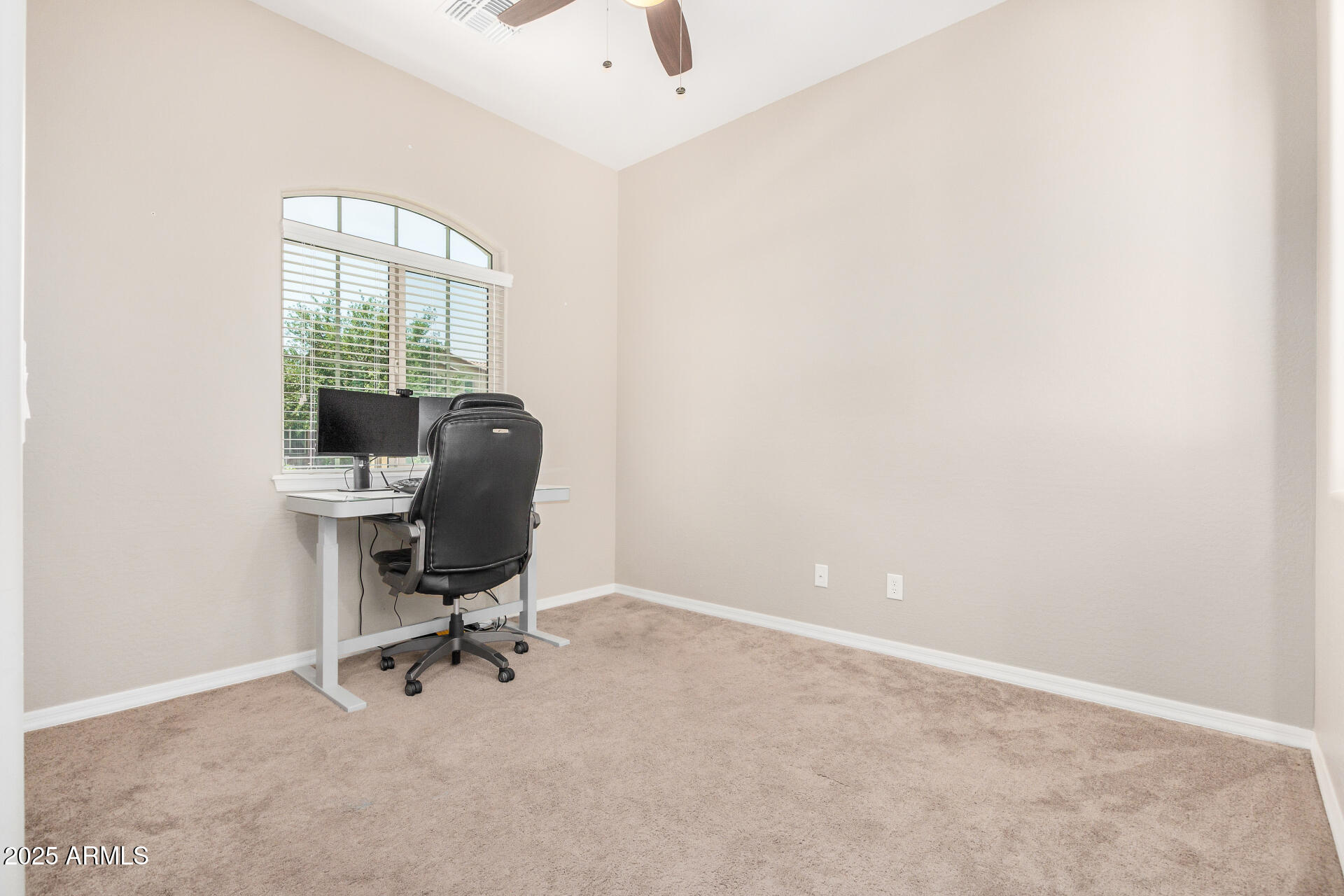 2576 E IRONSIDE Court