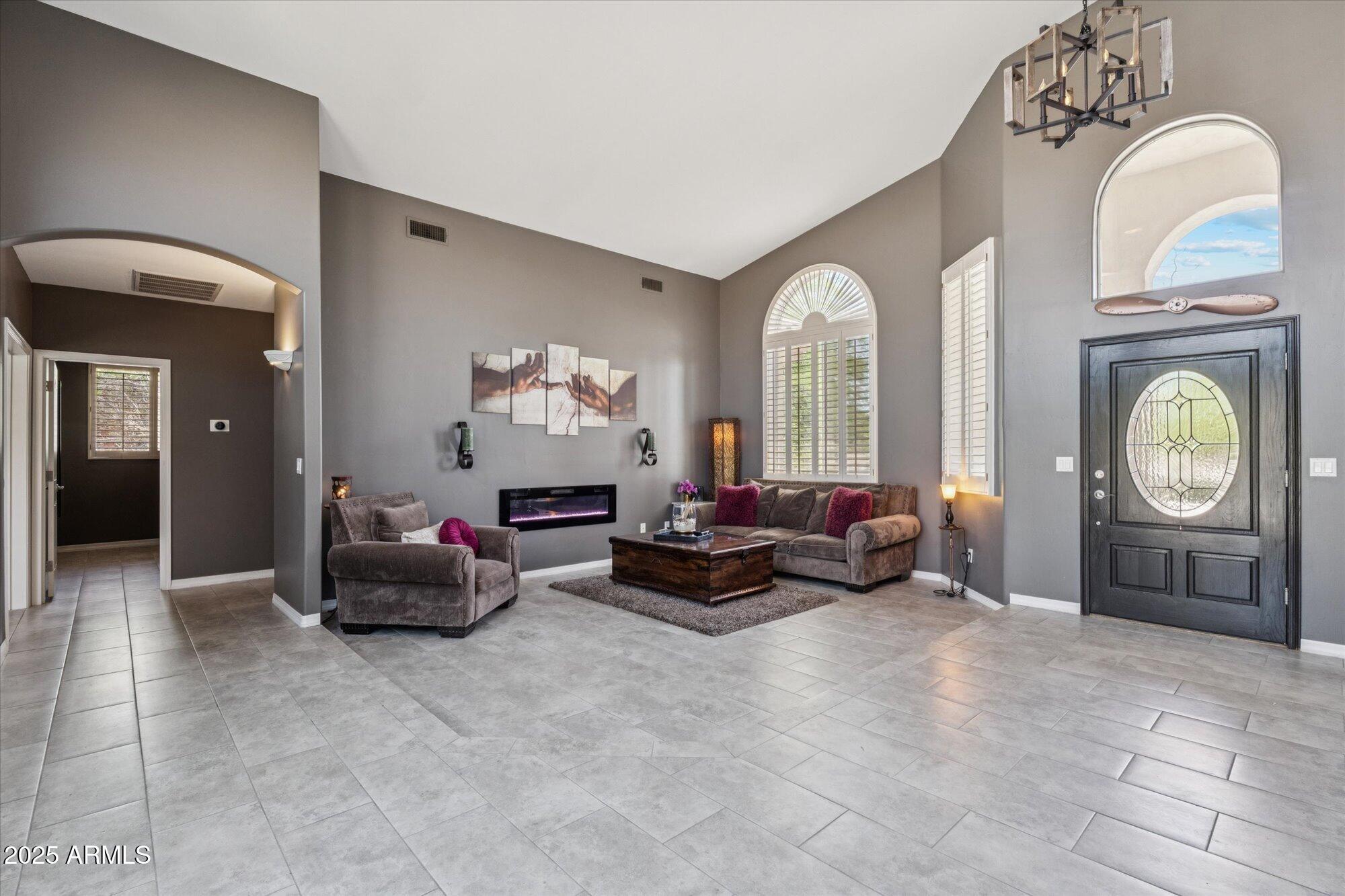 8540 E MCDOWELL Road, 10