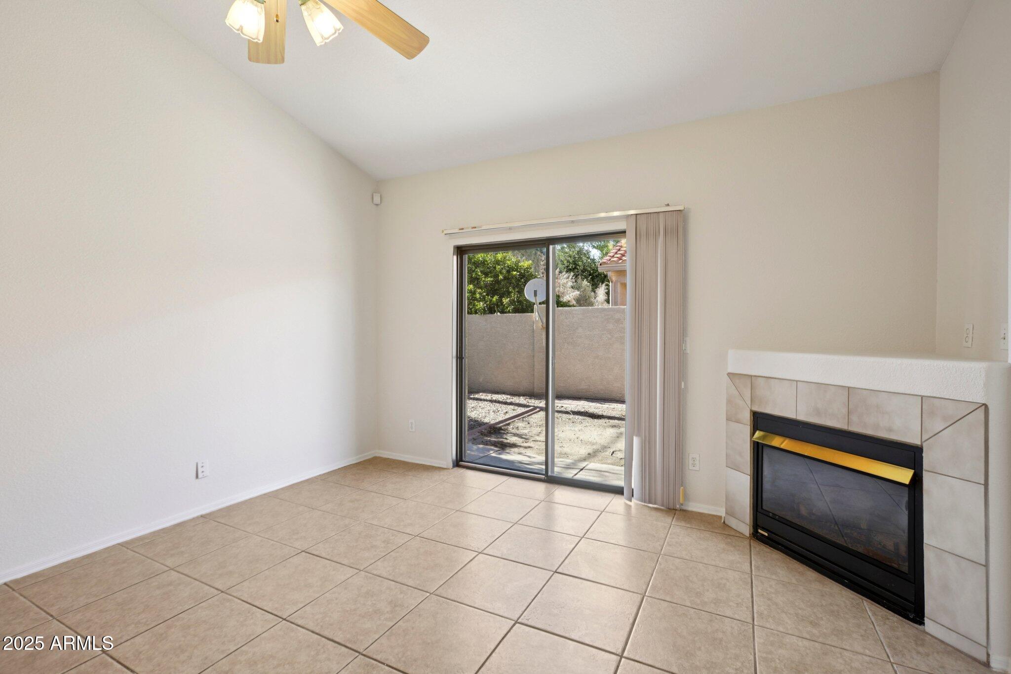 45 E 9TH Place, 31, Mesa Unit: 31