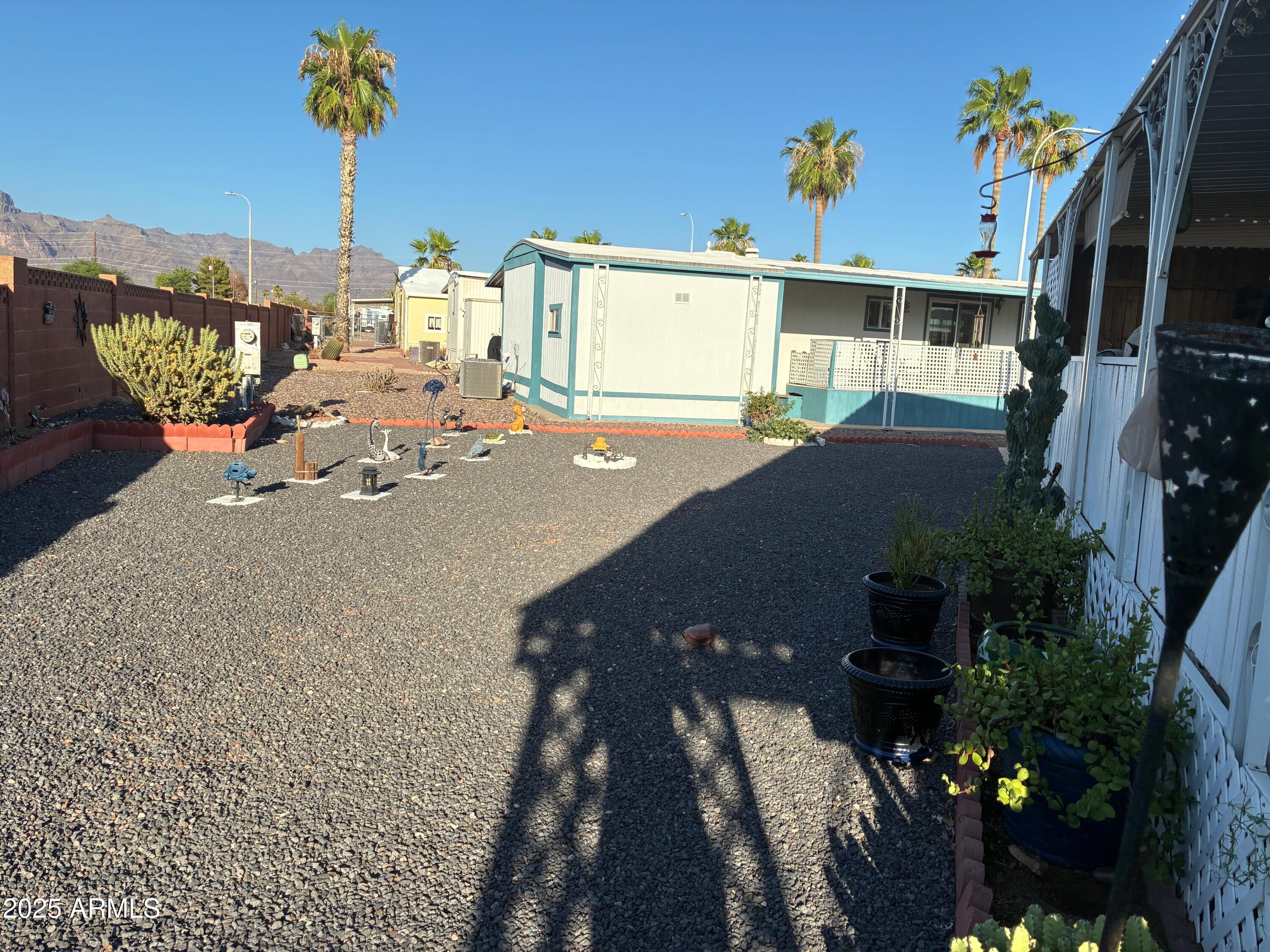 980 E Broadway Avenue, 37
