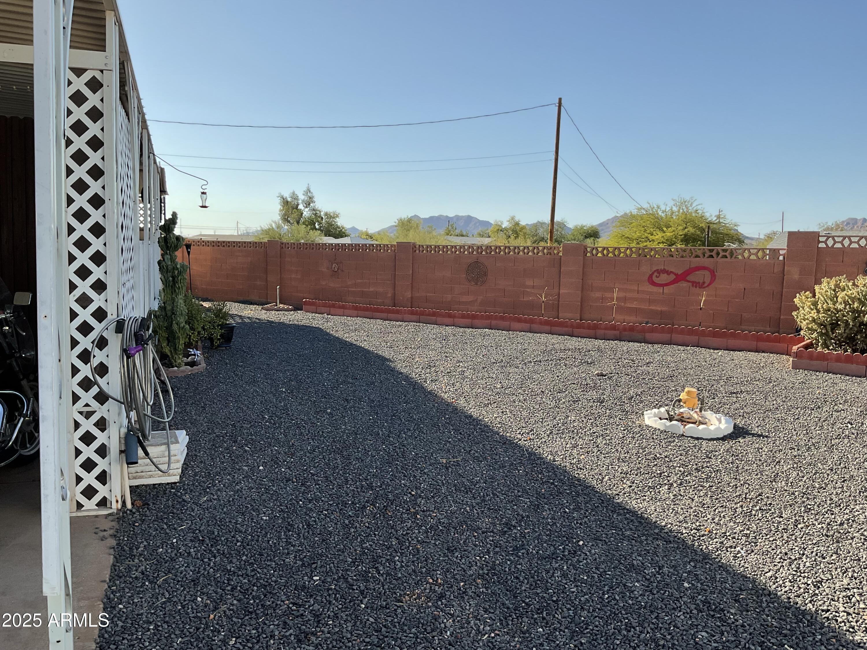980 E Broadway Avenue, 37