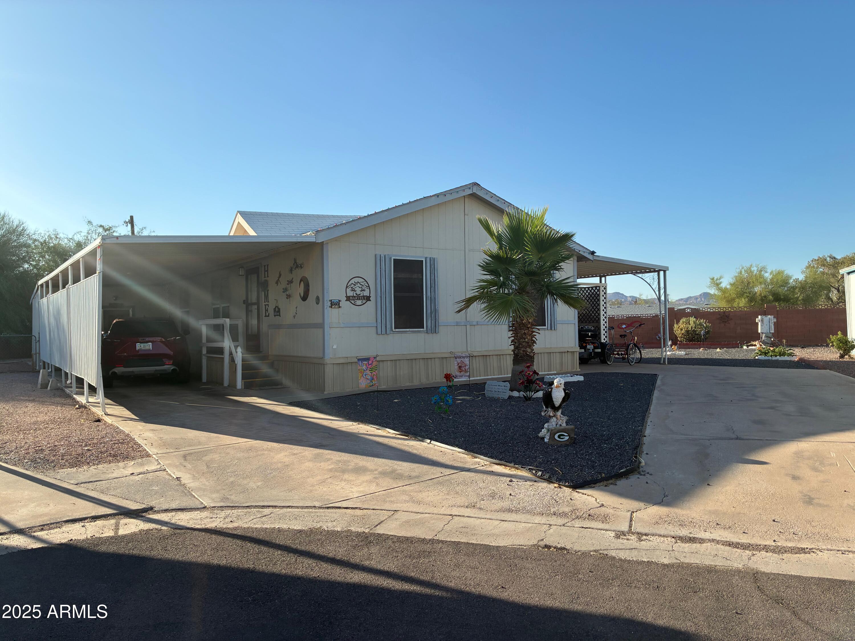 980 E Broadway Avenue, 37
