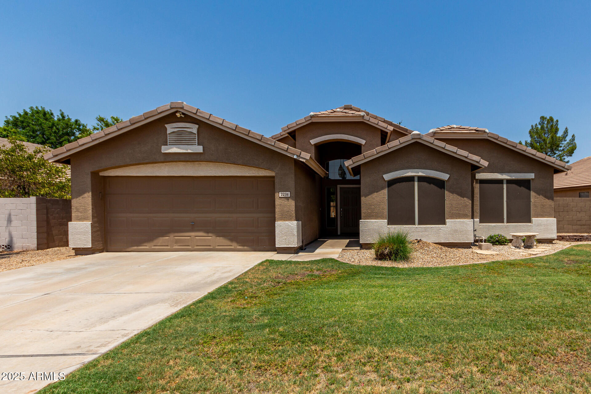 2236 E SARATOGA Street