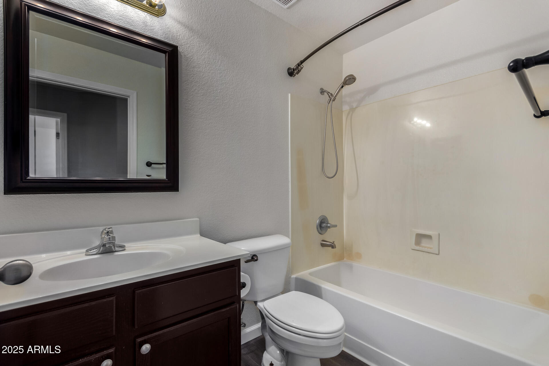 2236 E SARATOGA Street