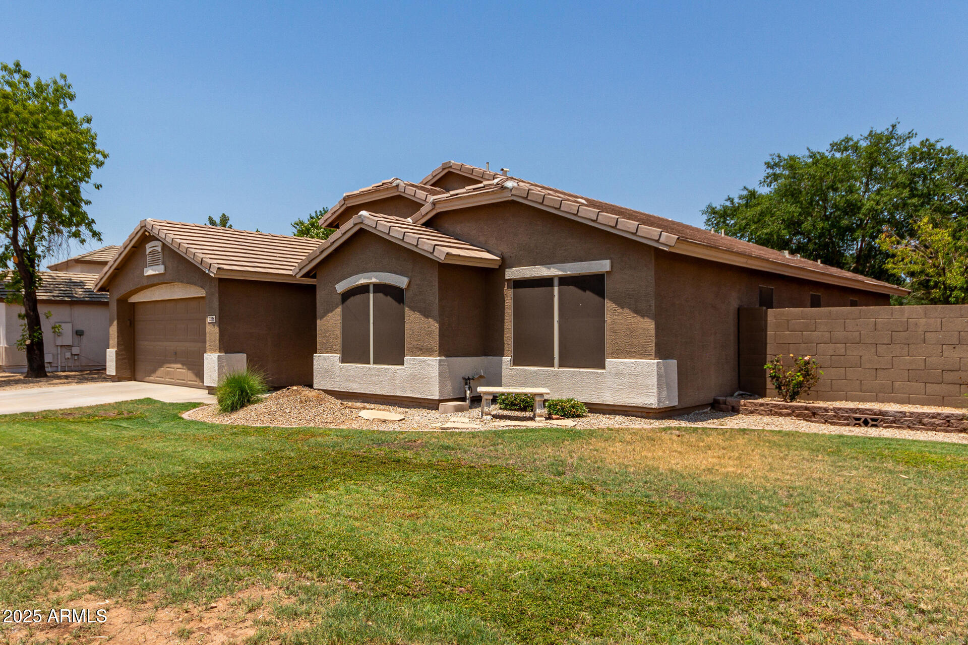 2236 E SARATOGA Street