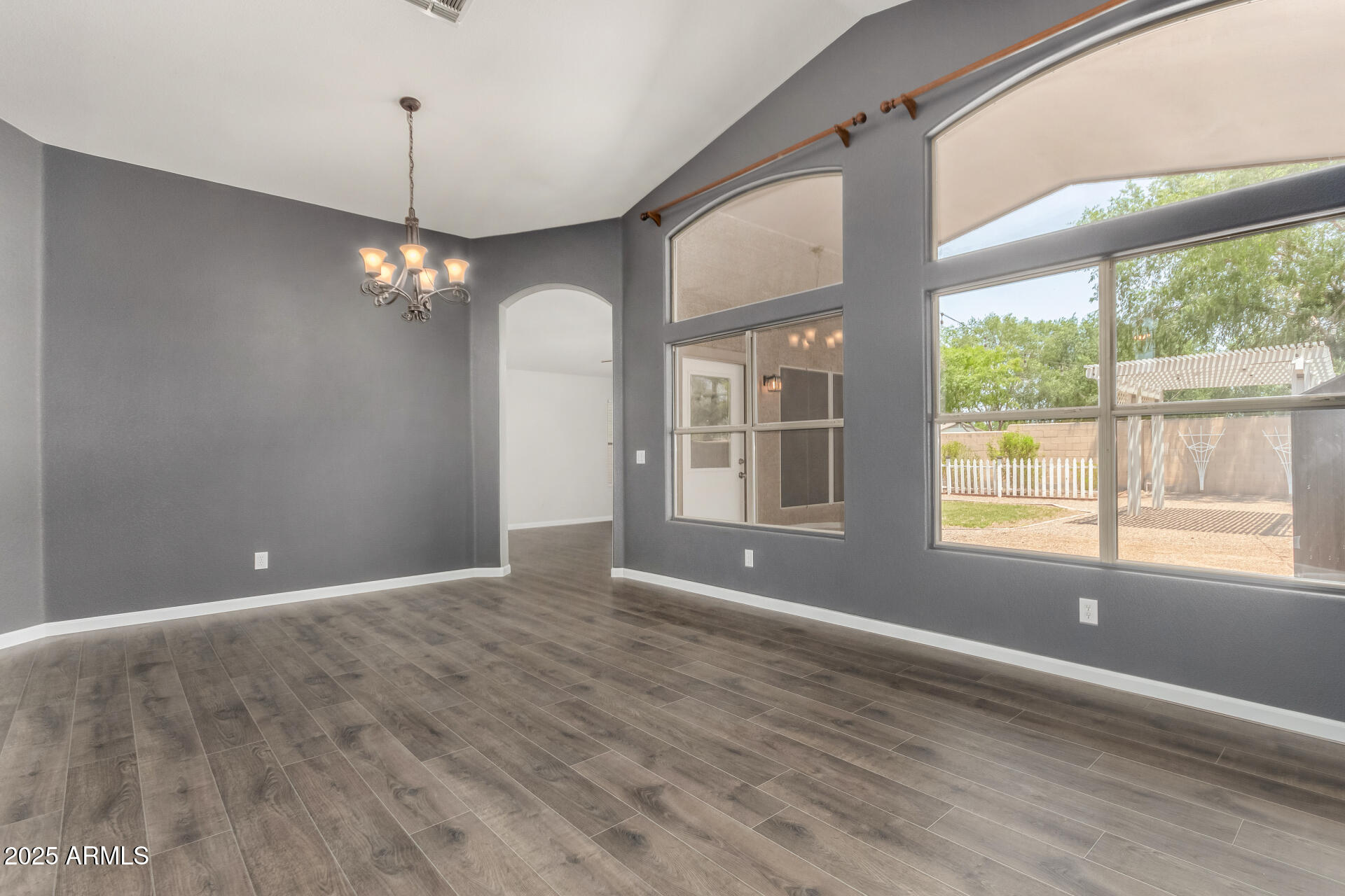 2236 E SARATOGA Street