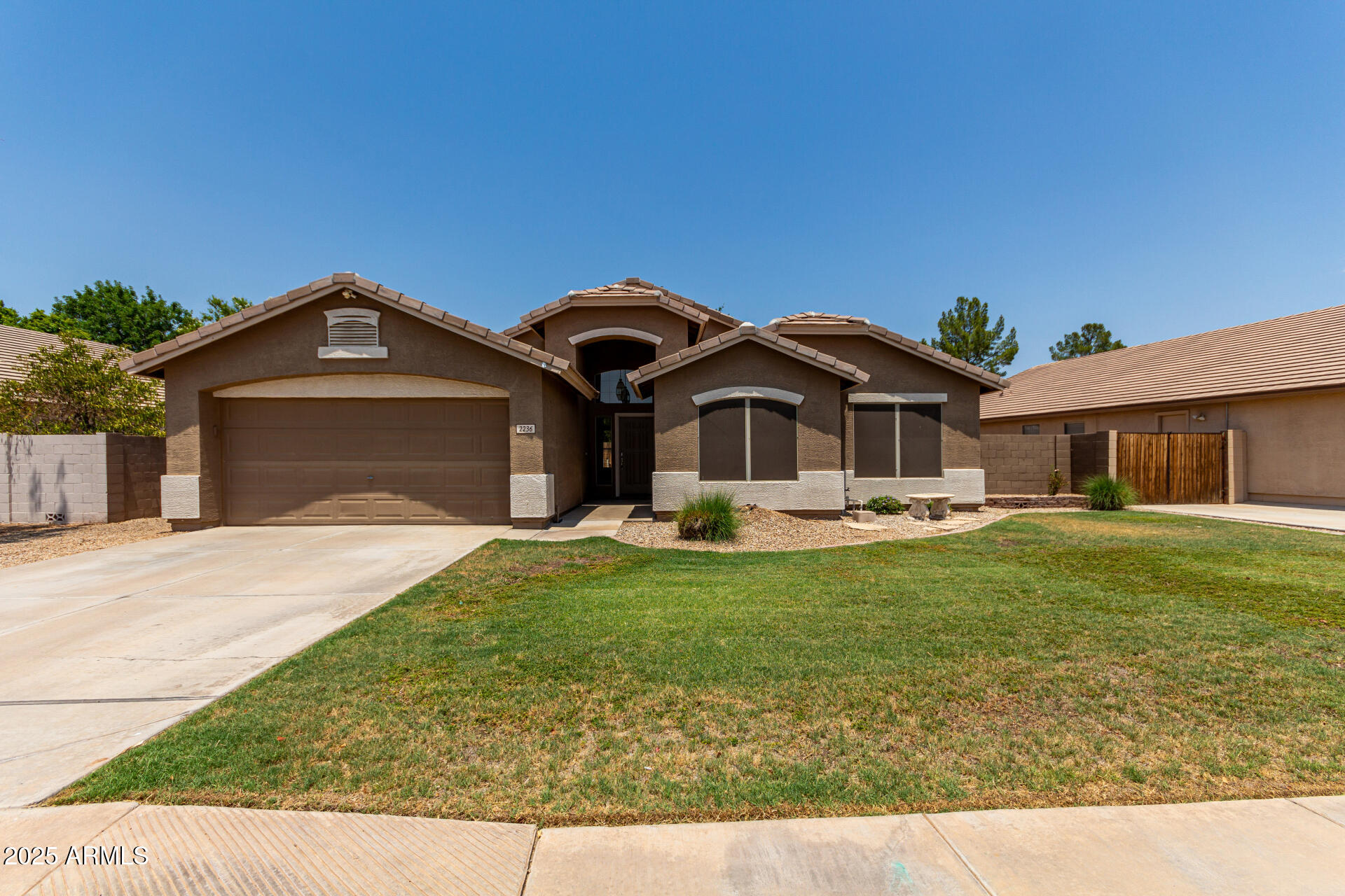 2236 E SARATOGA Street