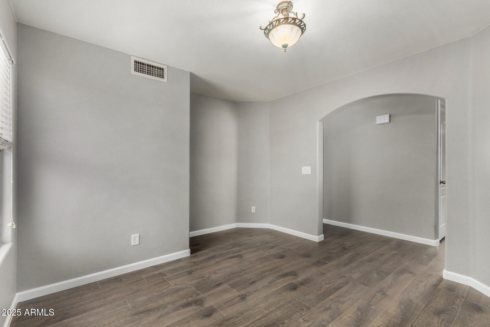 2236 E SARATOGA Street