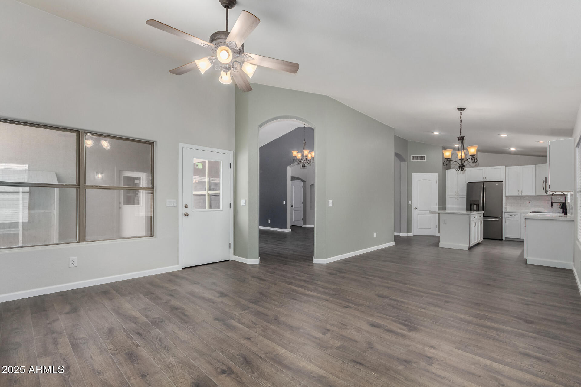 2236 E SARATOGA Street