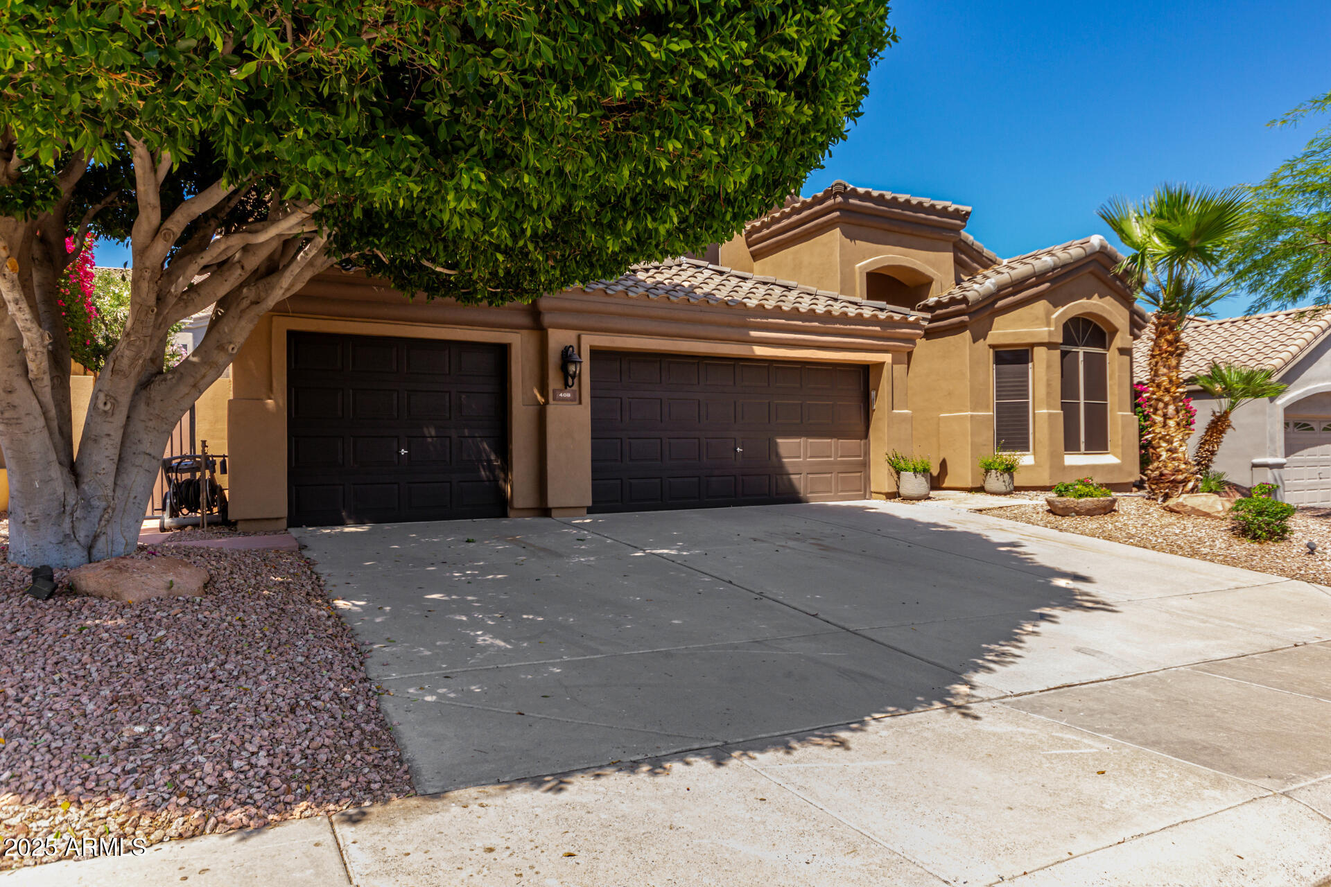 408 E SILVERWOOD Drive