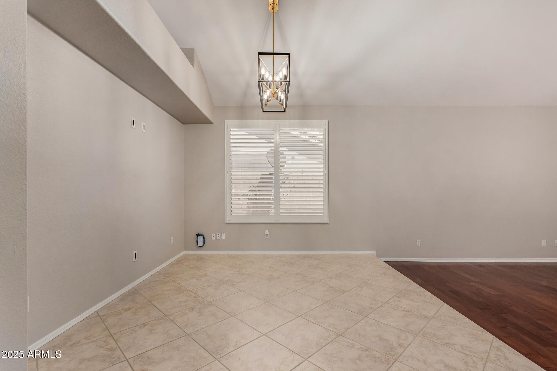 408 E SILVERWOOD Drive