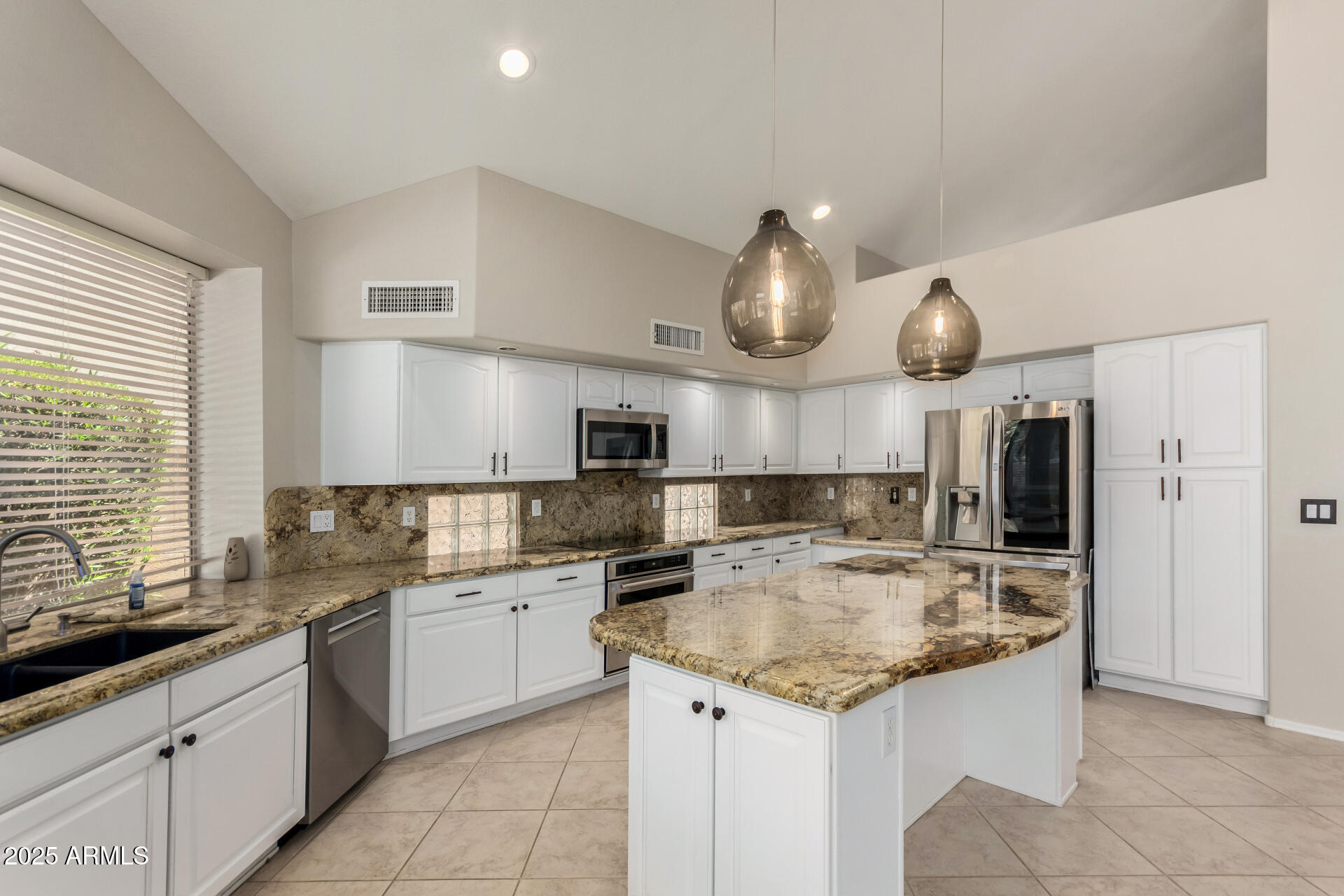 408 E SILVERWOOD Drive