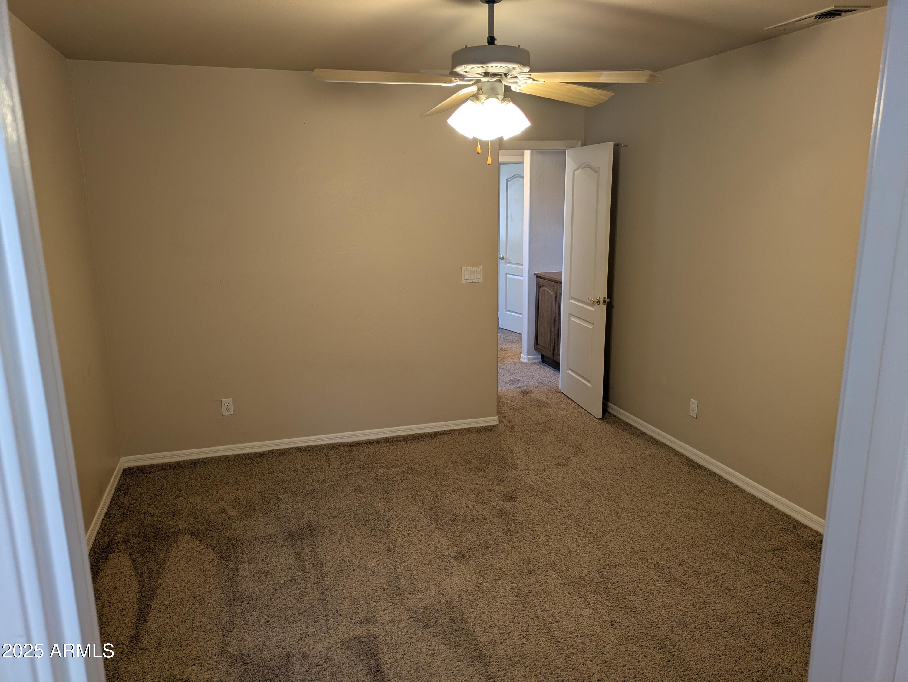 1548 E ESTRID Avenue