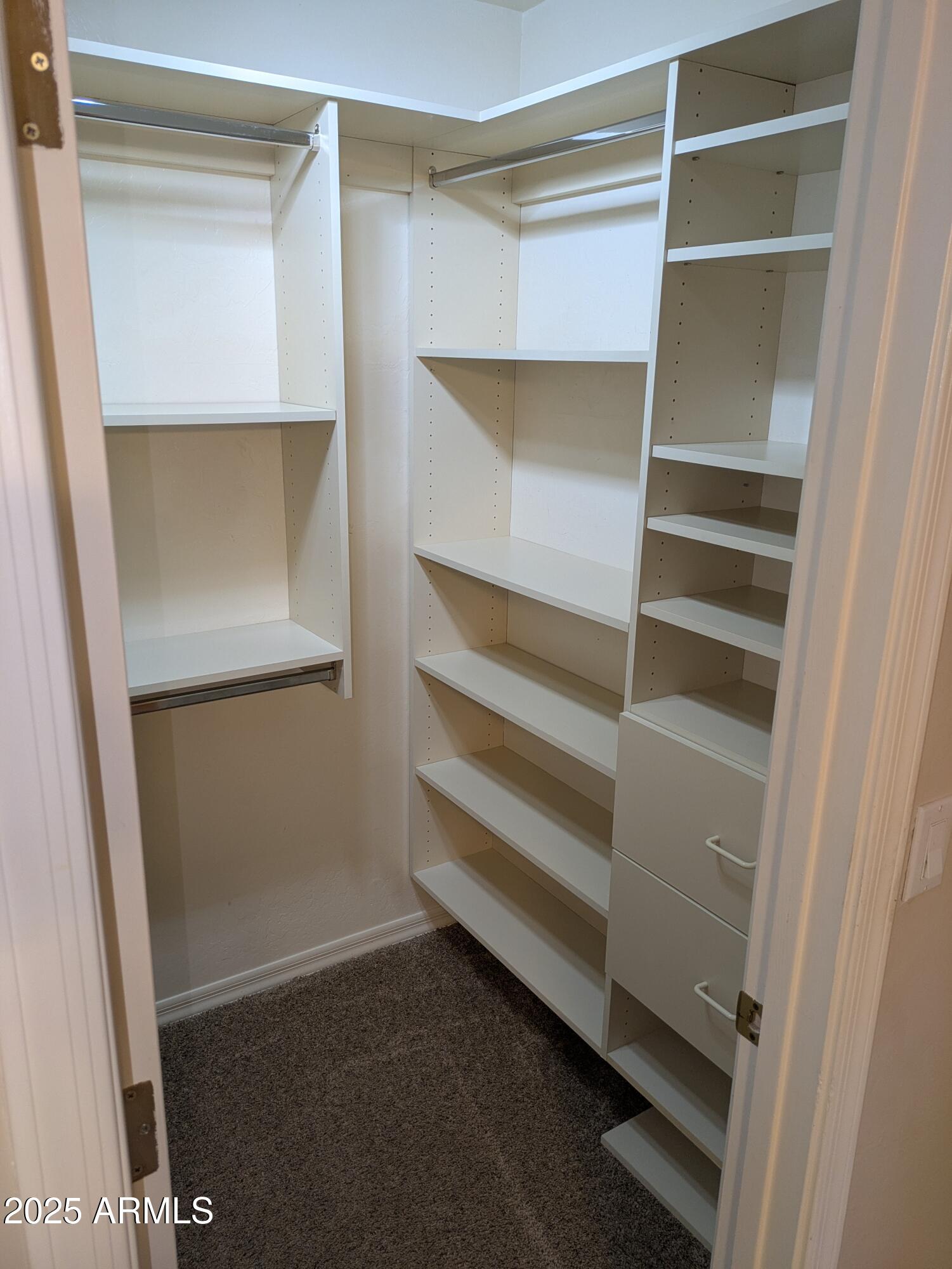 1548 E ESTRID Avenue