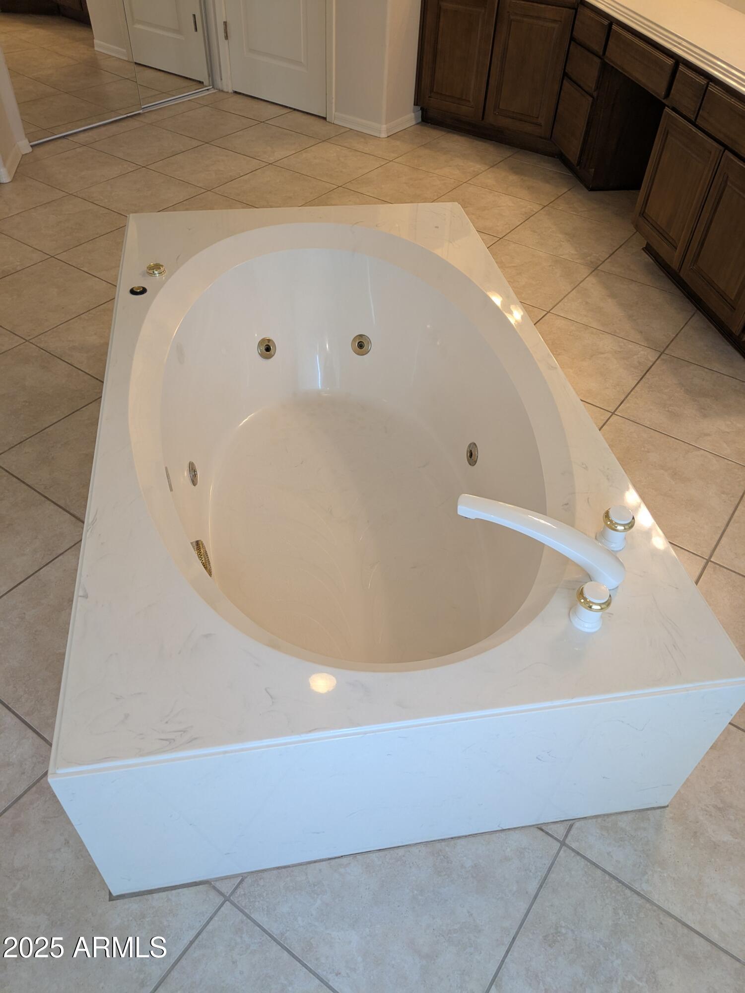 1548 E ESTRID Avenue