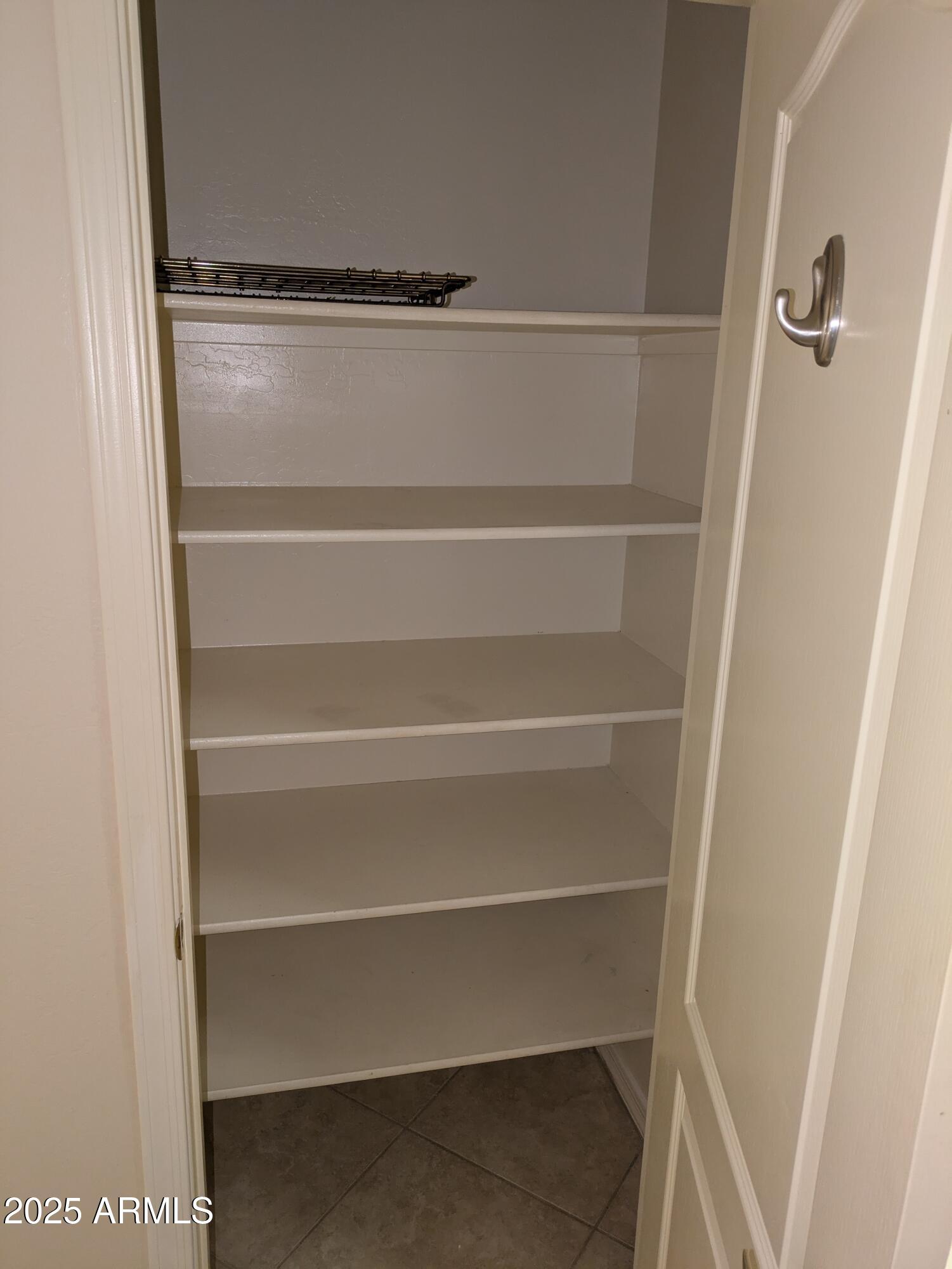 1548 E ESTRID Avenue