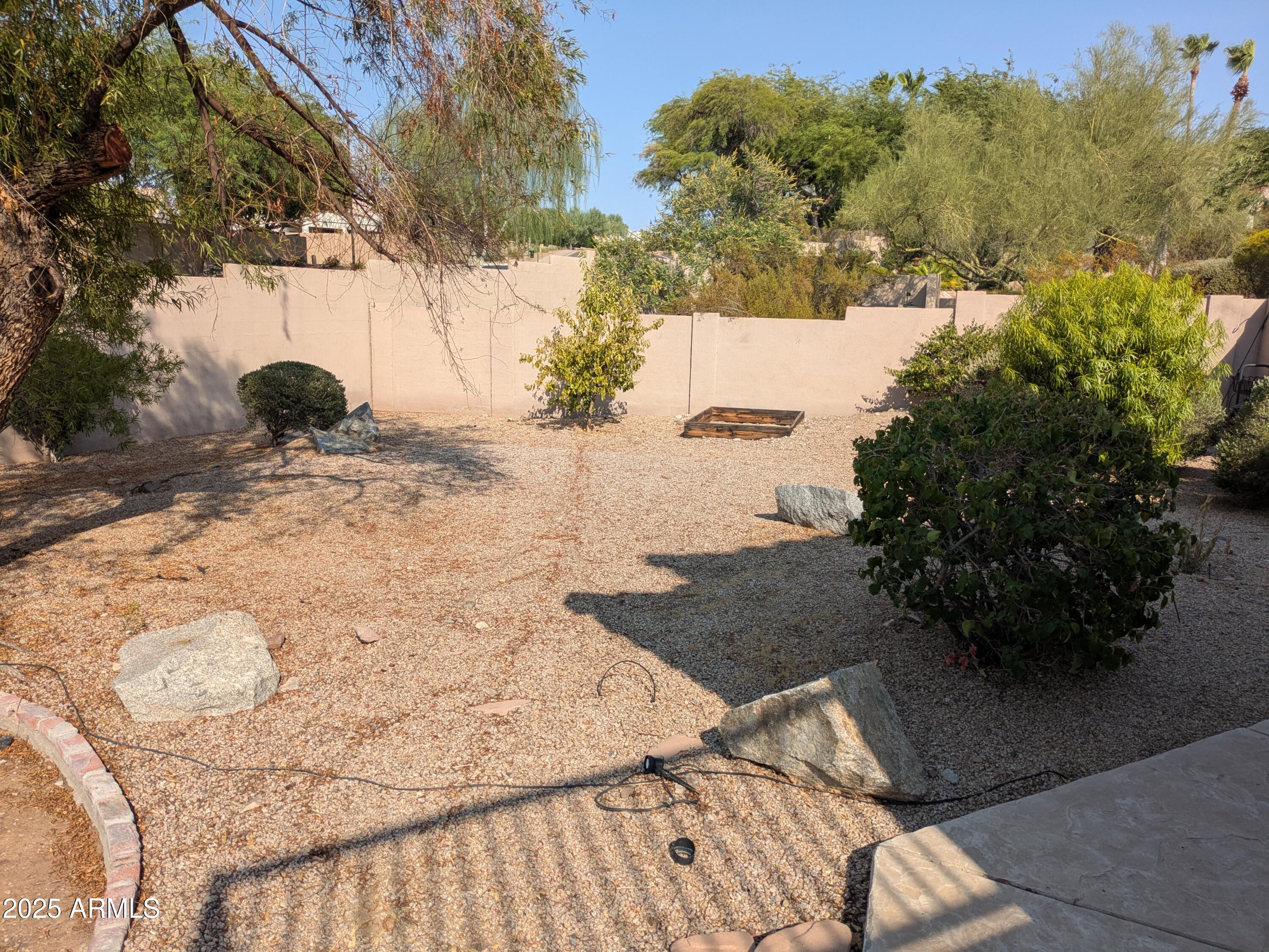 1548 E ESTRID Avenue