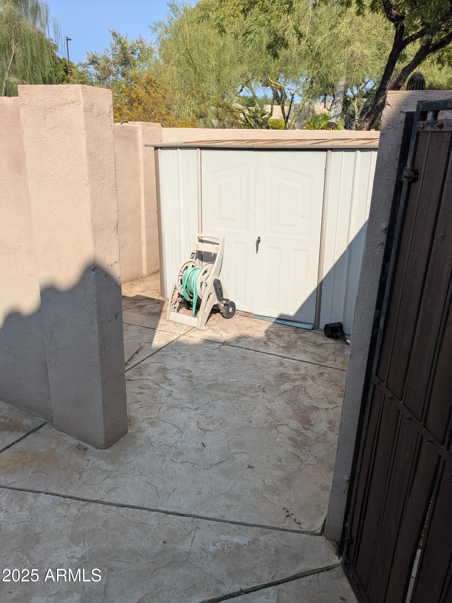 1548 E ESTRID Avenue