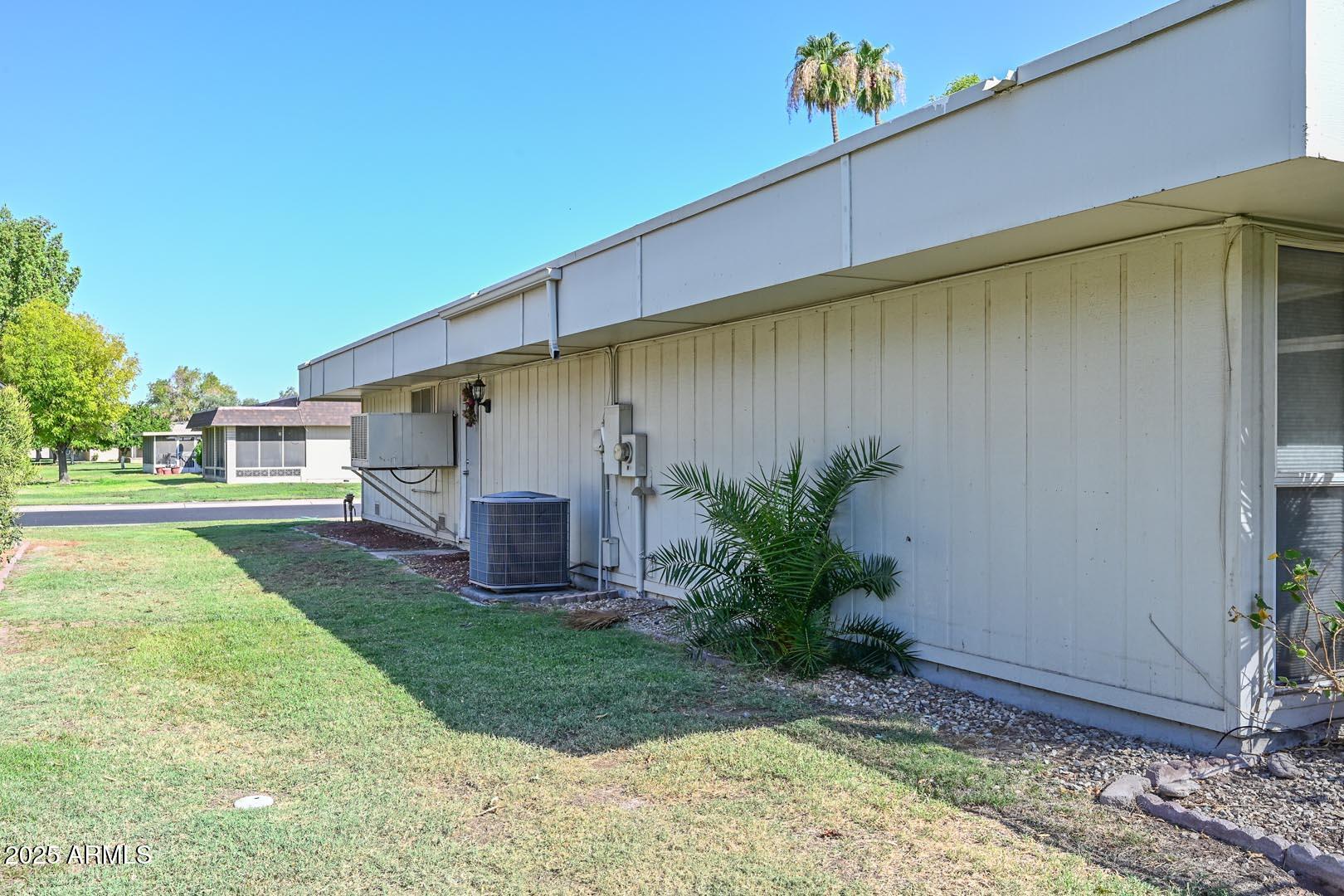 15205 N DESERT ROSE Drive