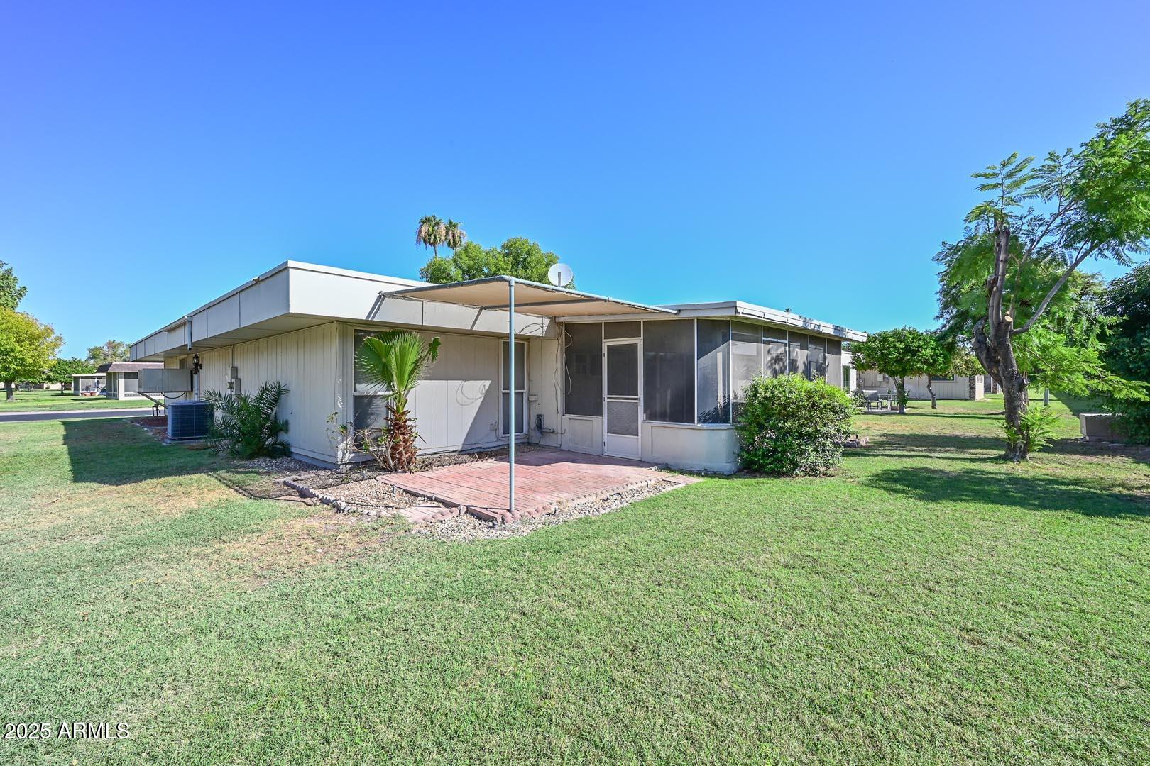 15205 N DESERT ROSE Drive