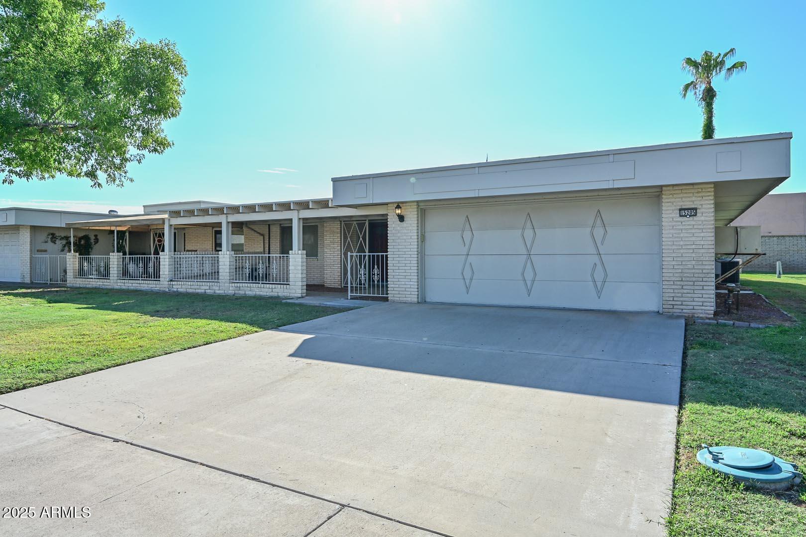 15205 N DESERT ROSE Drive