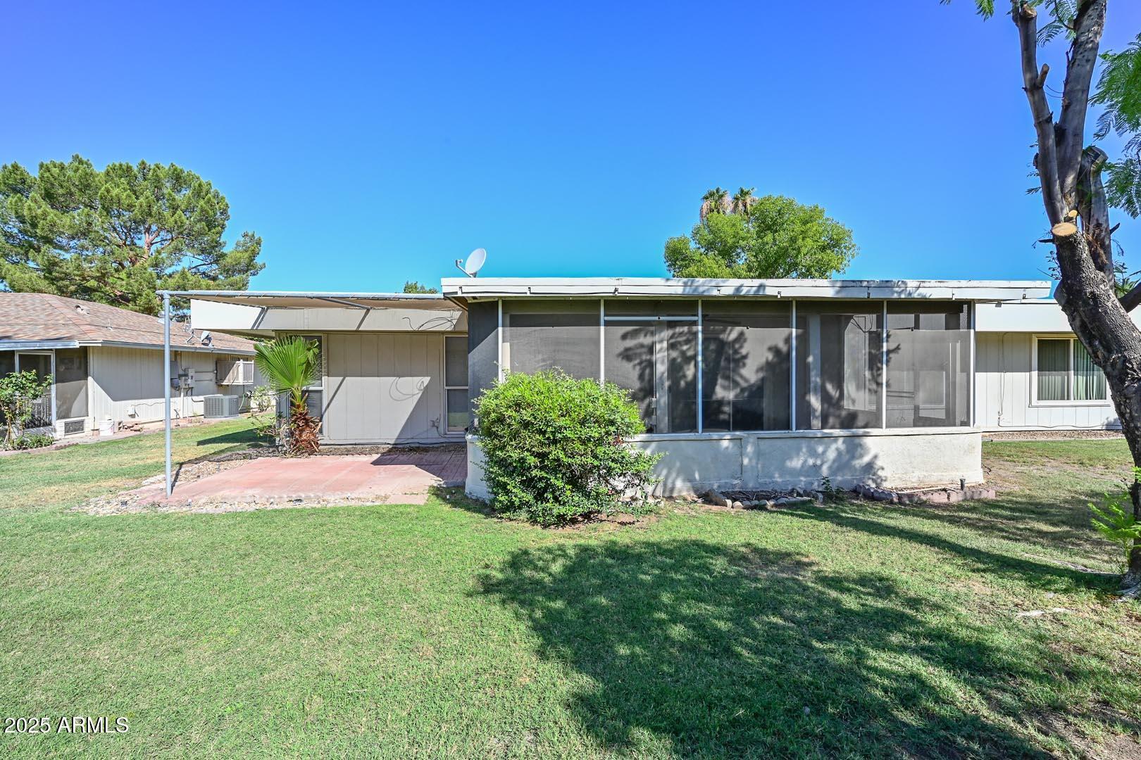 15205 N DESERT ROSE Drive