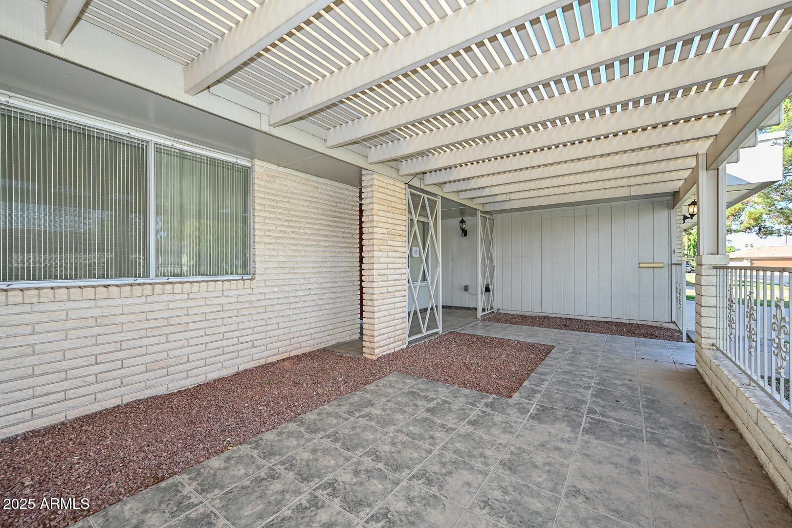 15205 N DESERT ROSE Drive