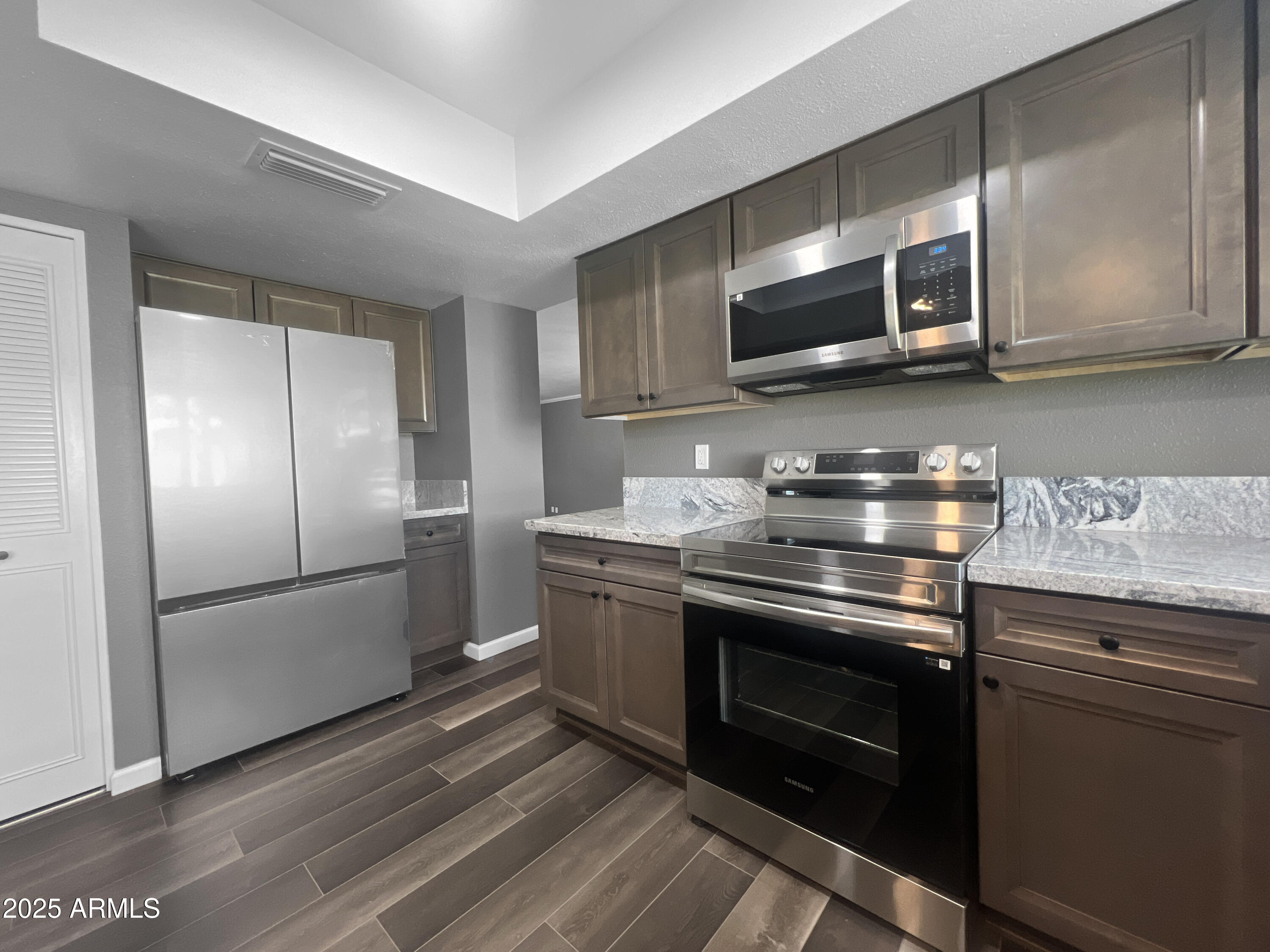 2347 S CANTON