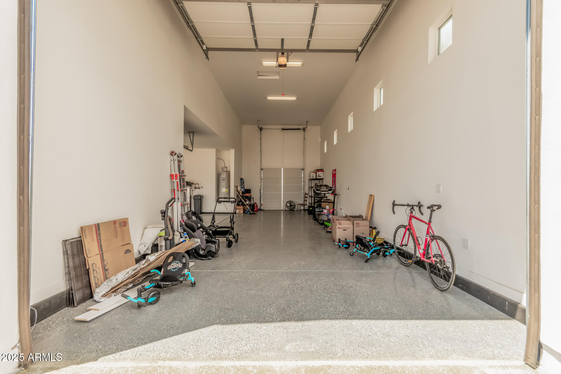 1138 E LA FORTUNA Court