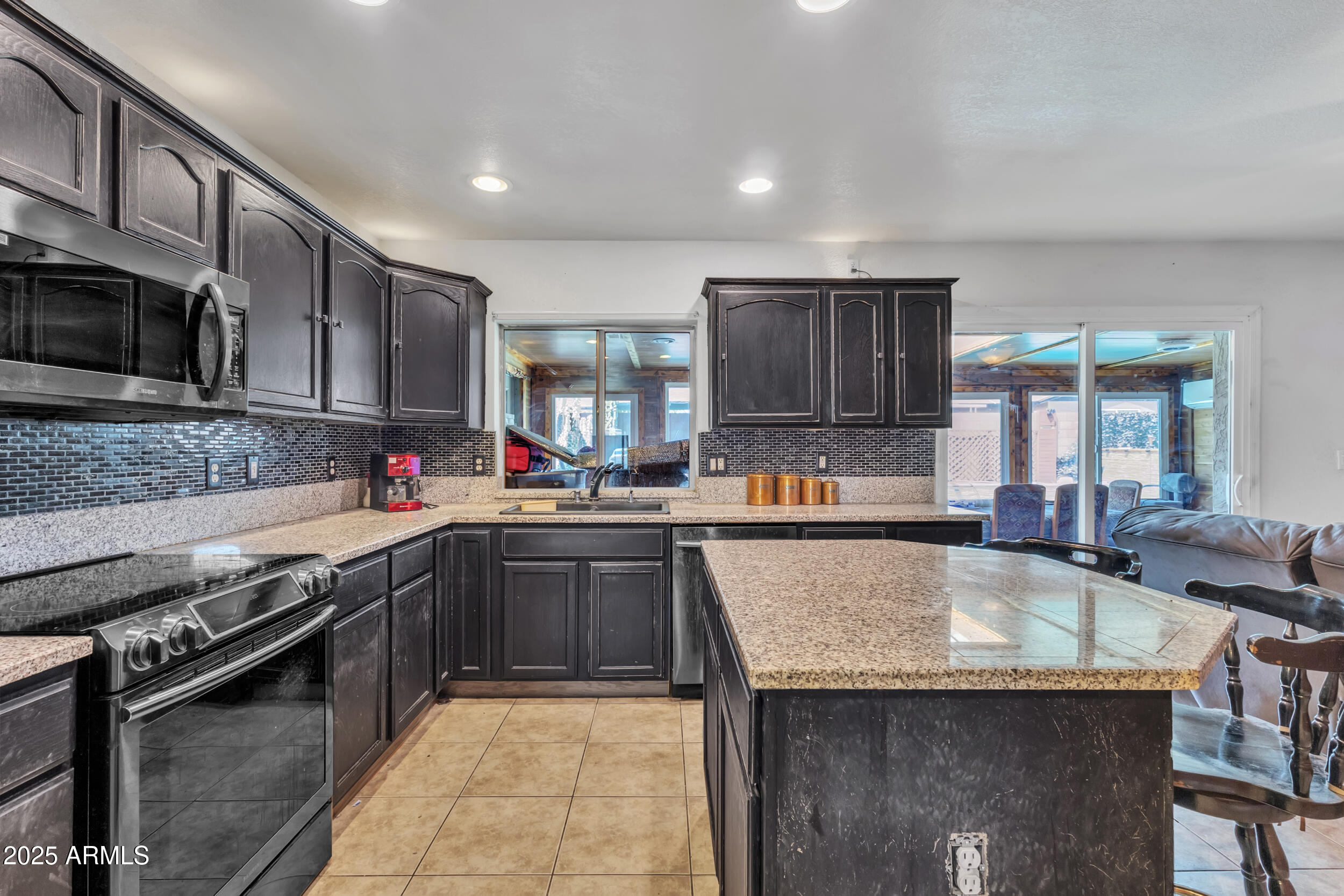 4132 W GARDEN Drive