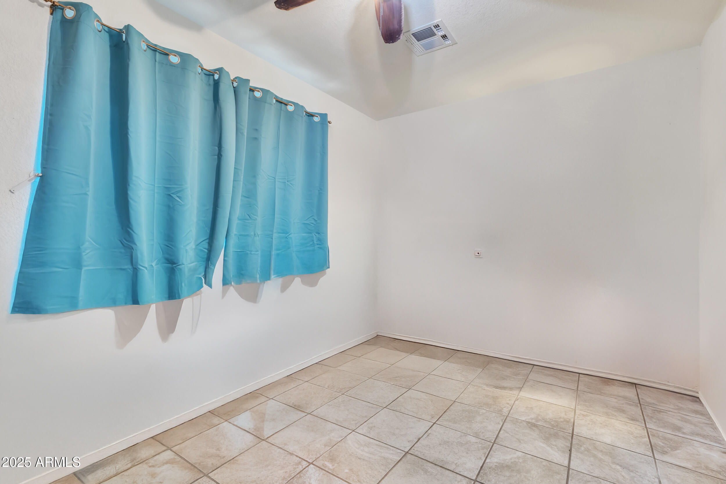 4132 W GARDEN Drive