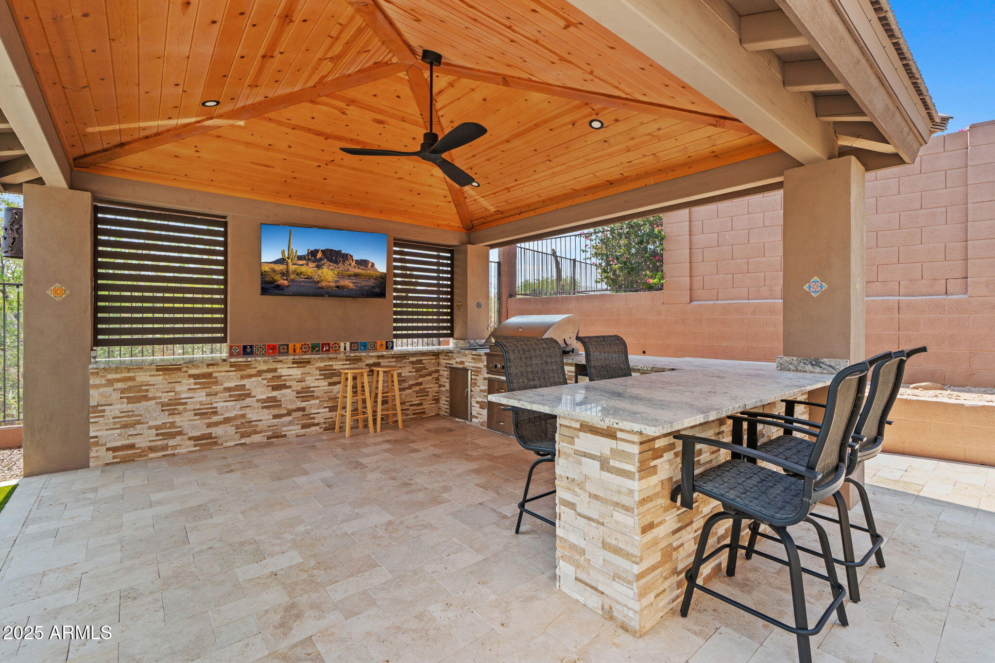 41622 N RIVER BEND Road