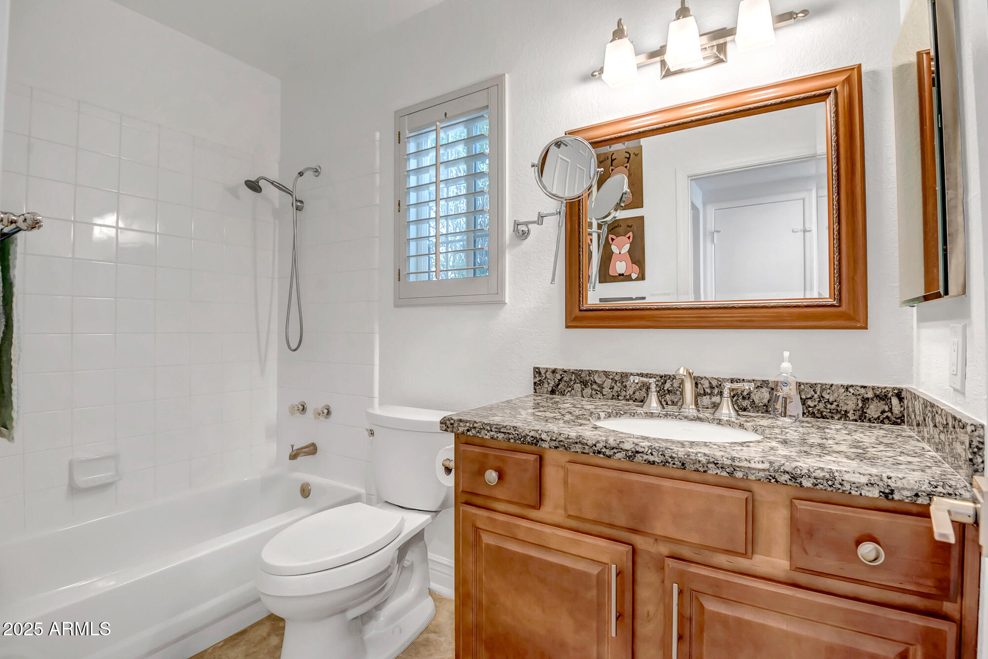 10101 N ARABIAN Trail, 1005