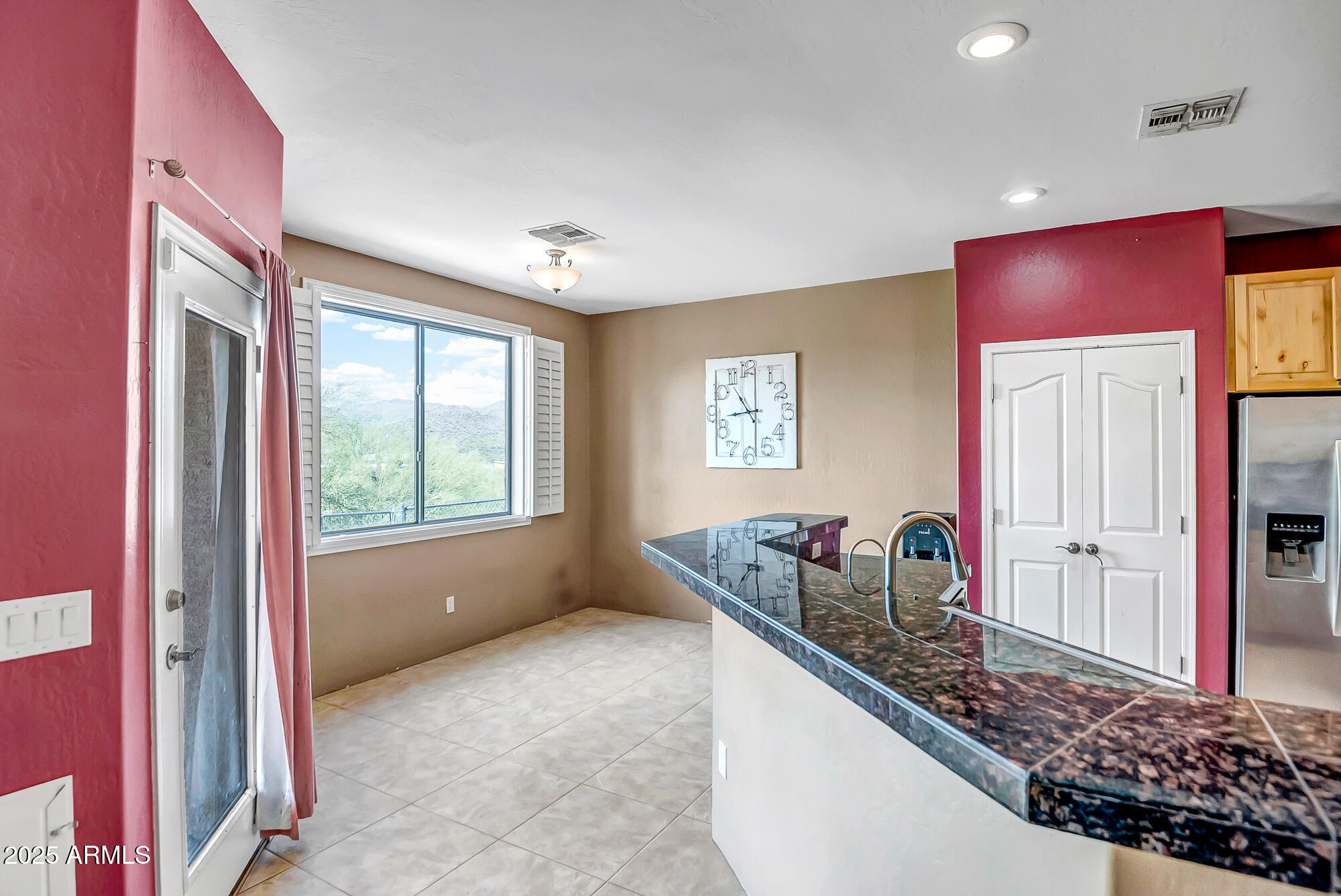 2342 W LAZY G RANCH Road