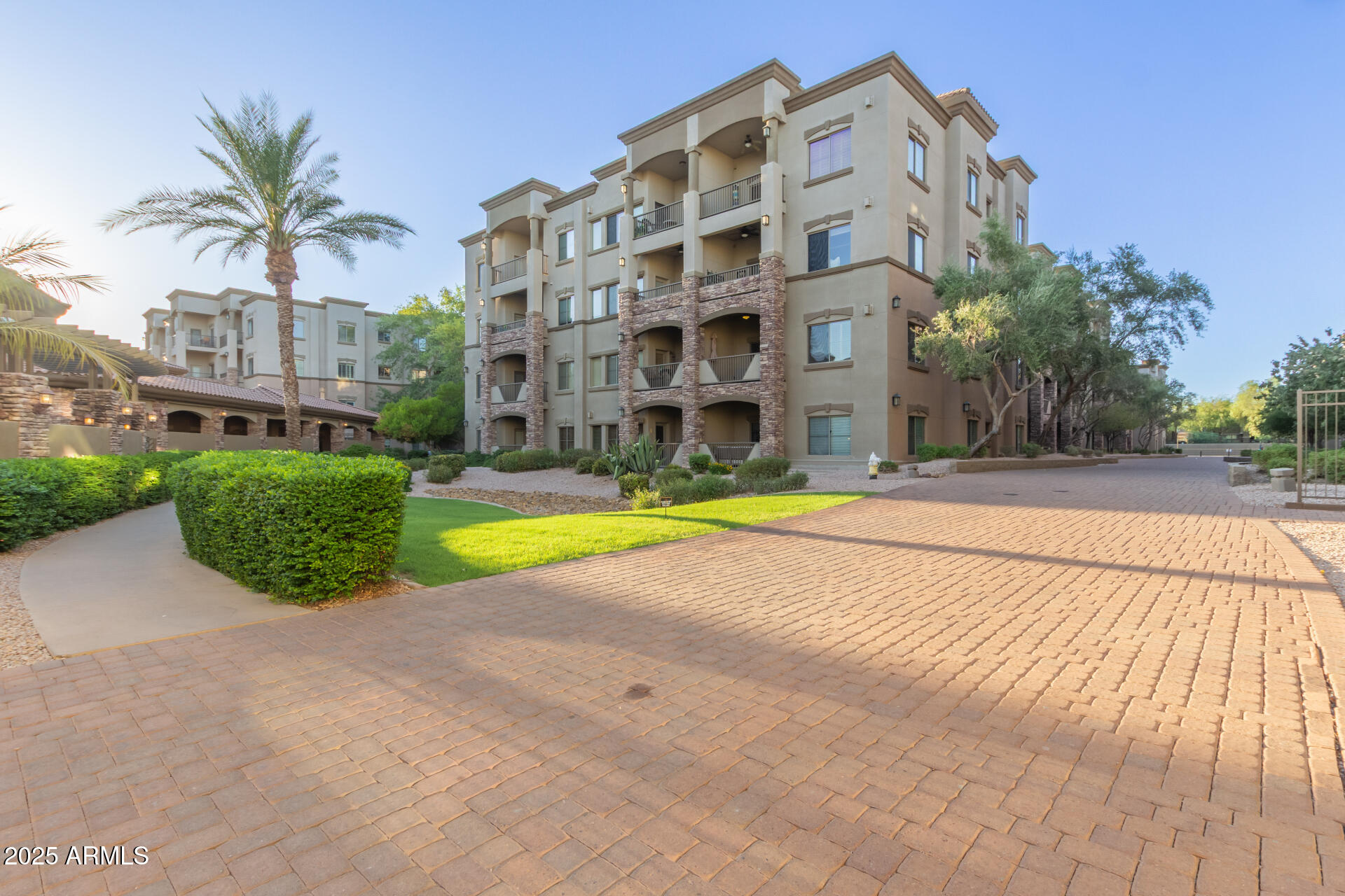 5450 E DEER VALLEY Drive, 3023