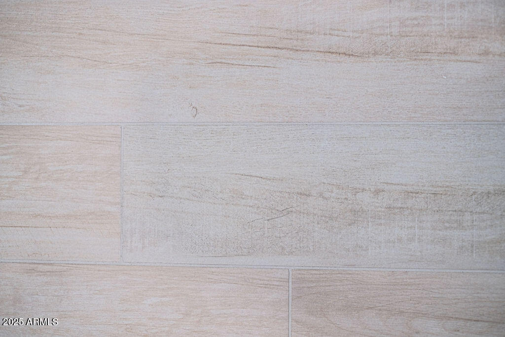 3923 E GALVESTON Street