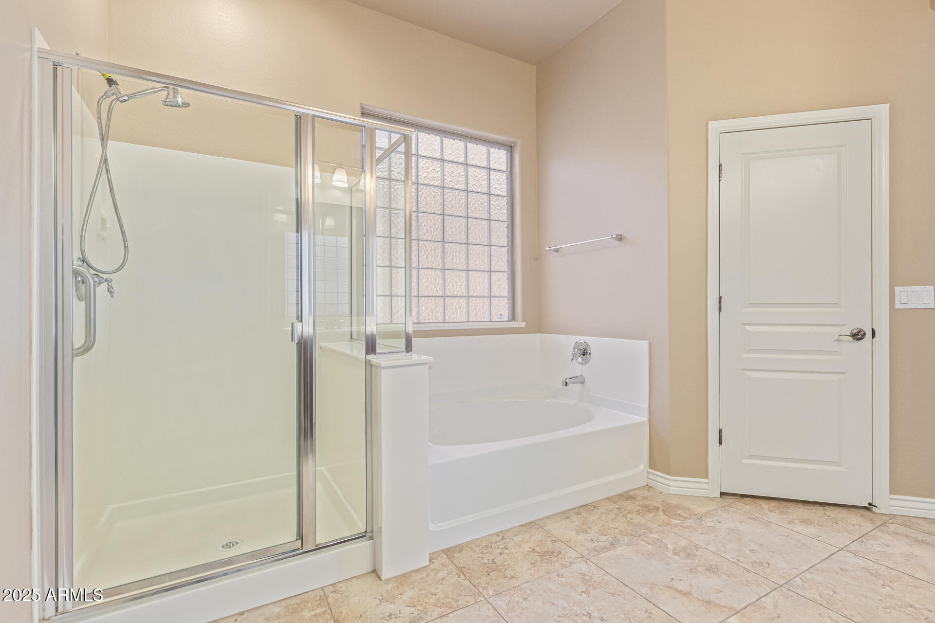 18186 W RIMROCK Street