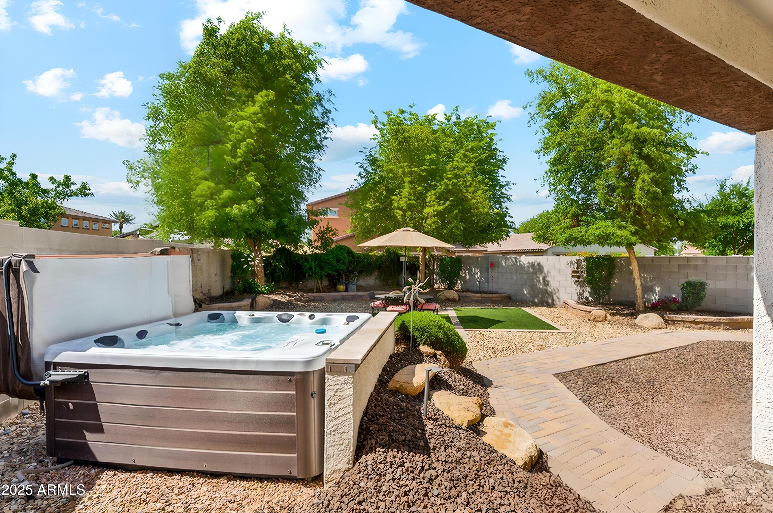 13088 N 91ST Drive