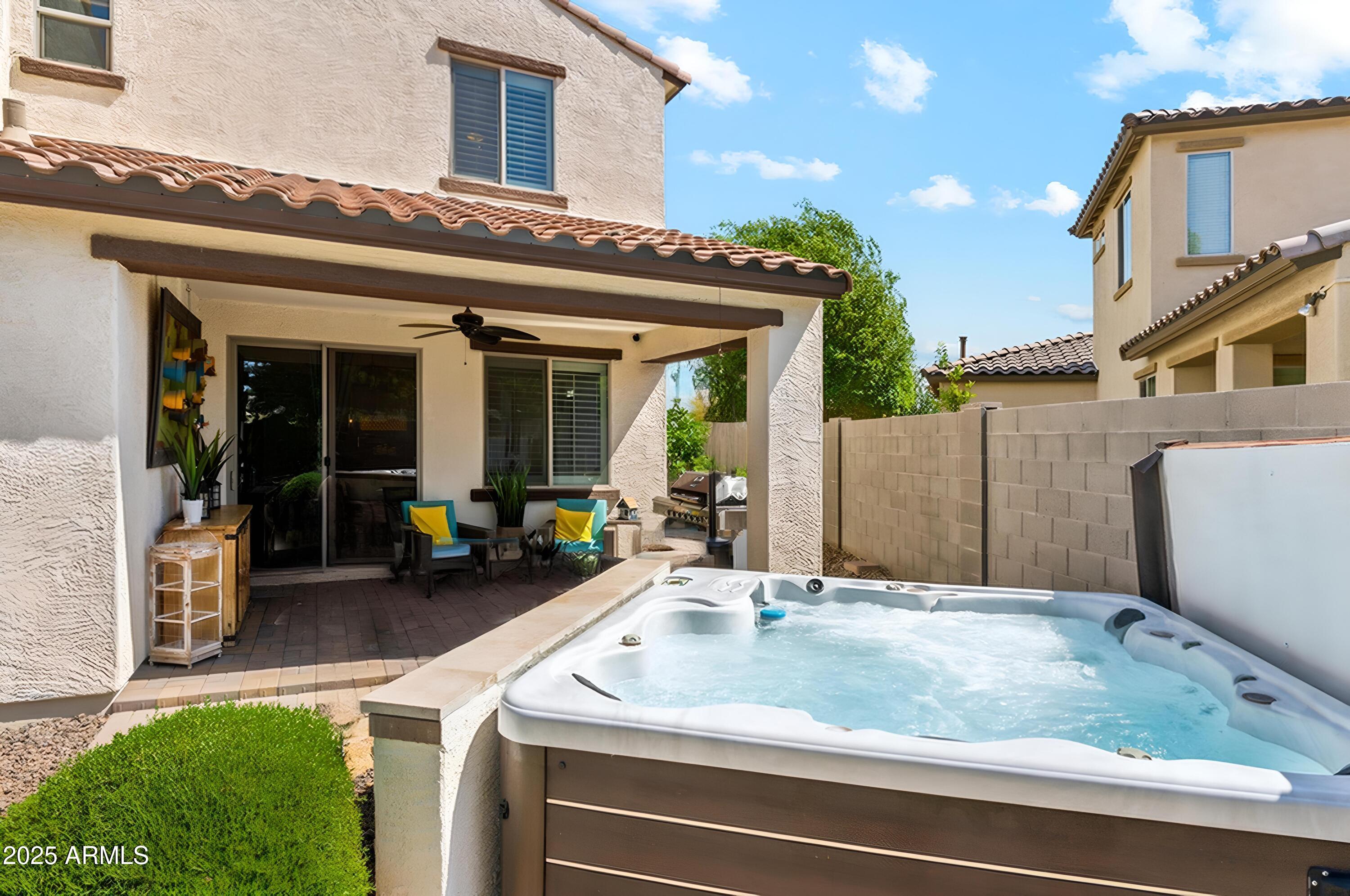 13088 N 91ST Drive