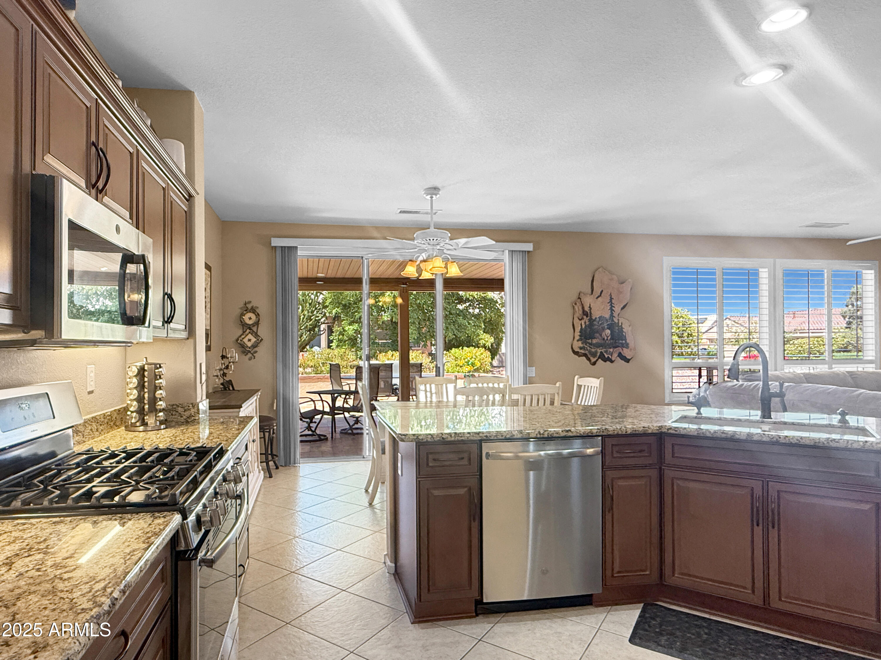 15324 W ROBERTSON Drive