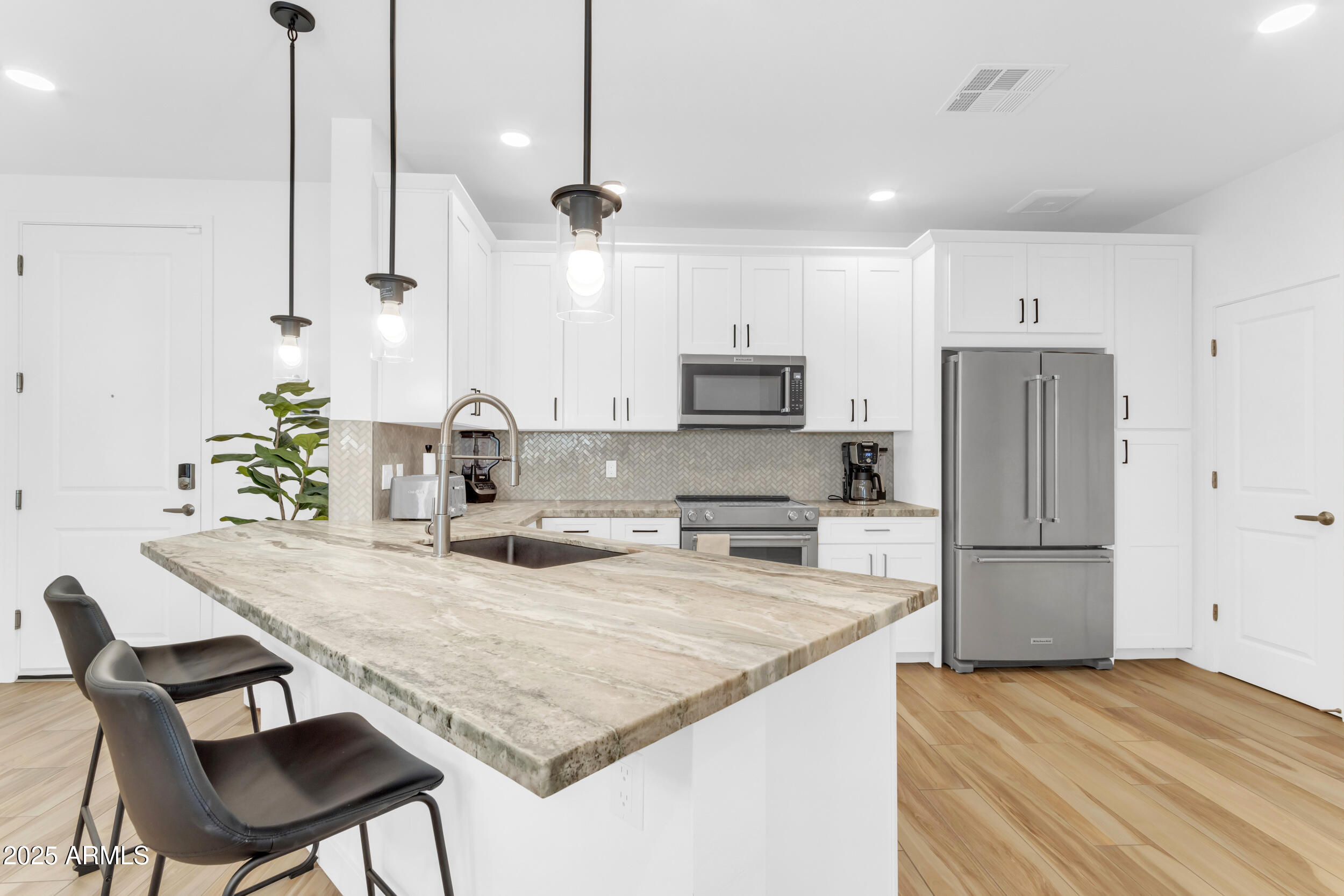 2511 W QUEEN CREEK Road, 165