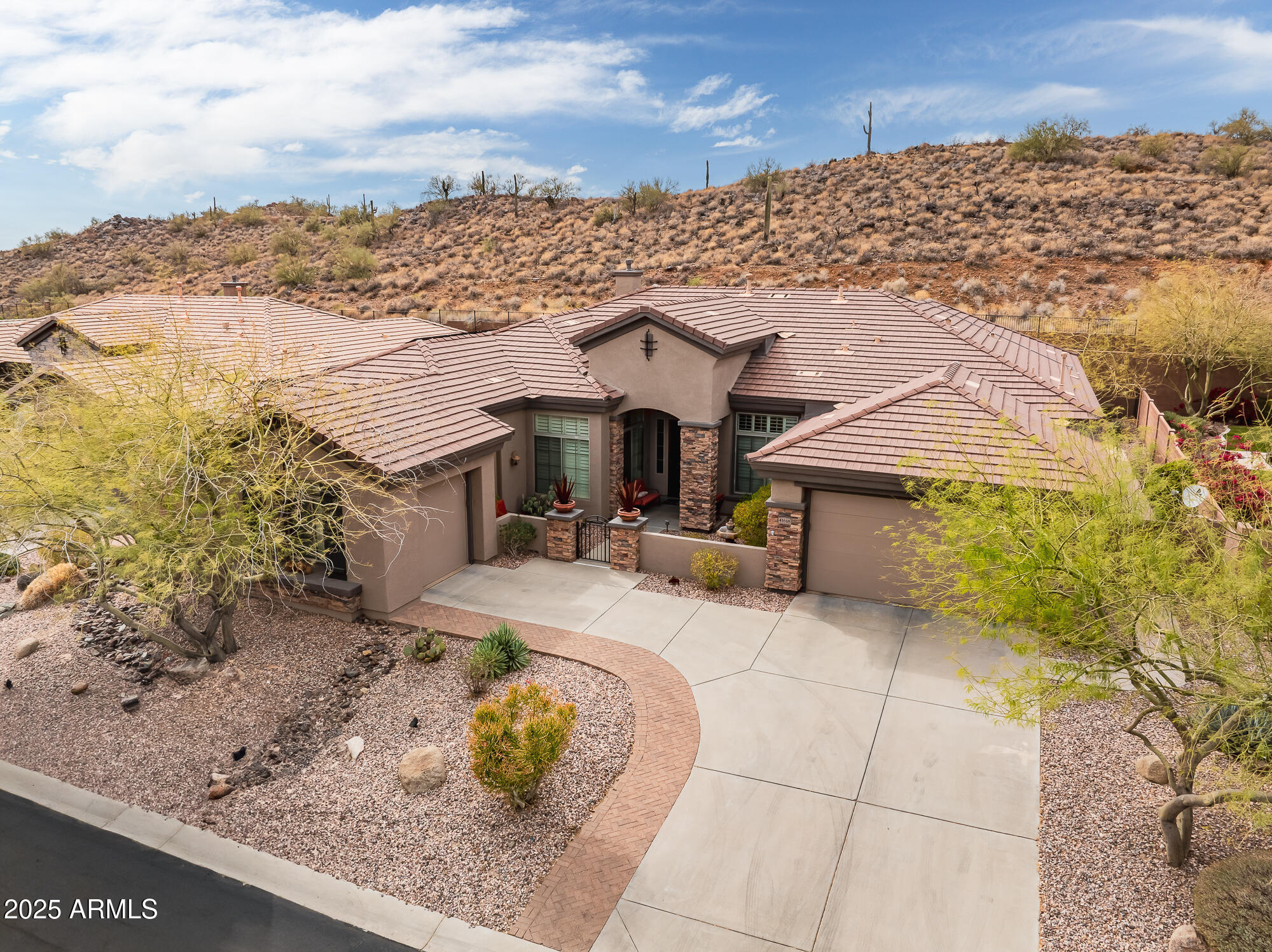 41618 N ANTHEM RIDGE Drive