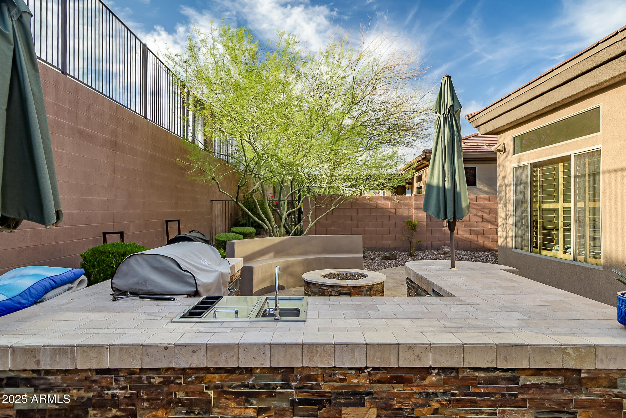 41618 N ANTHEM RIDGE Drive