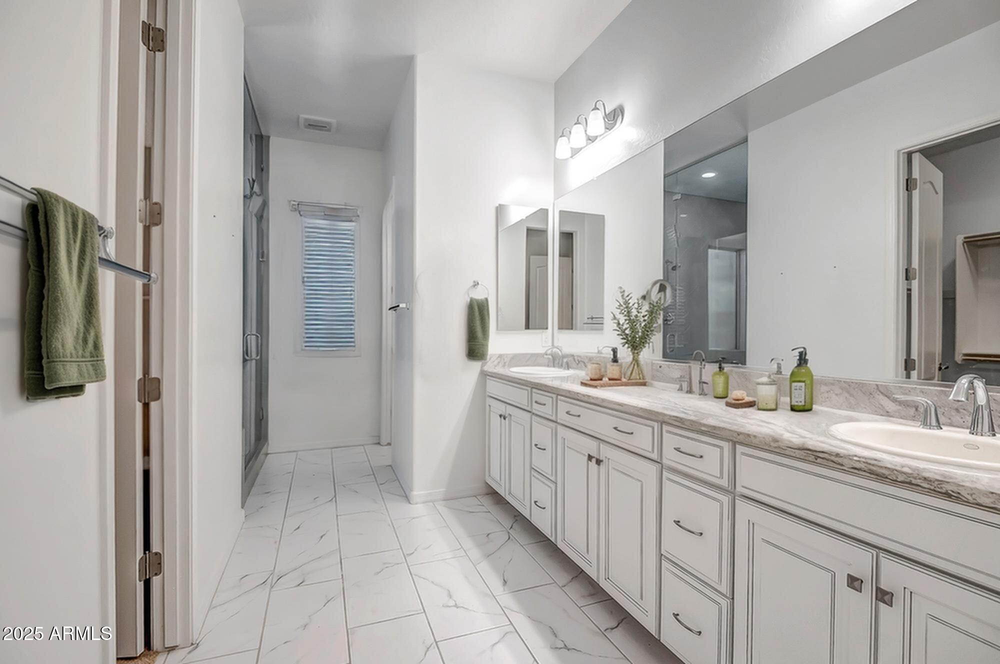 9390 W PARKSIDE Lane